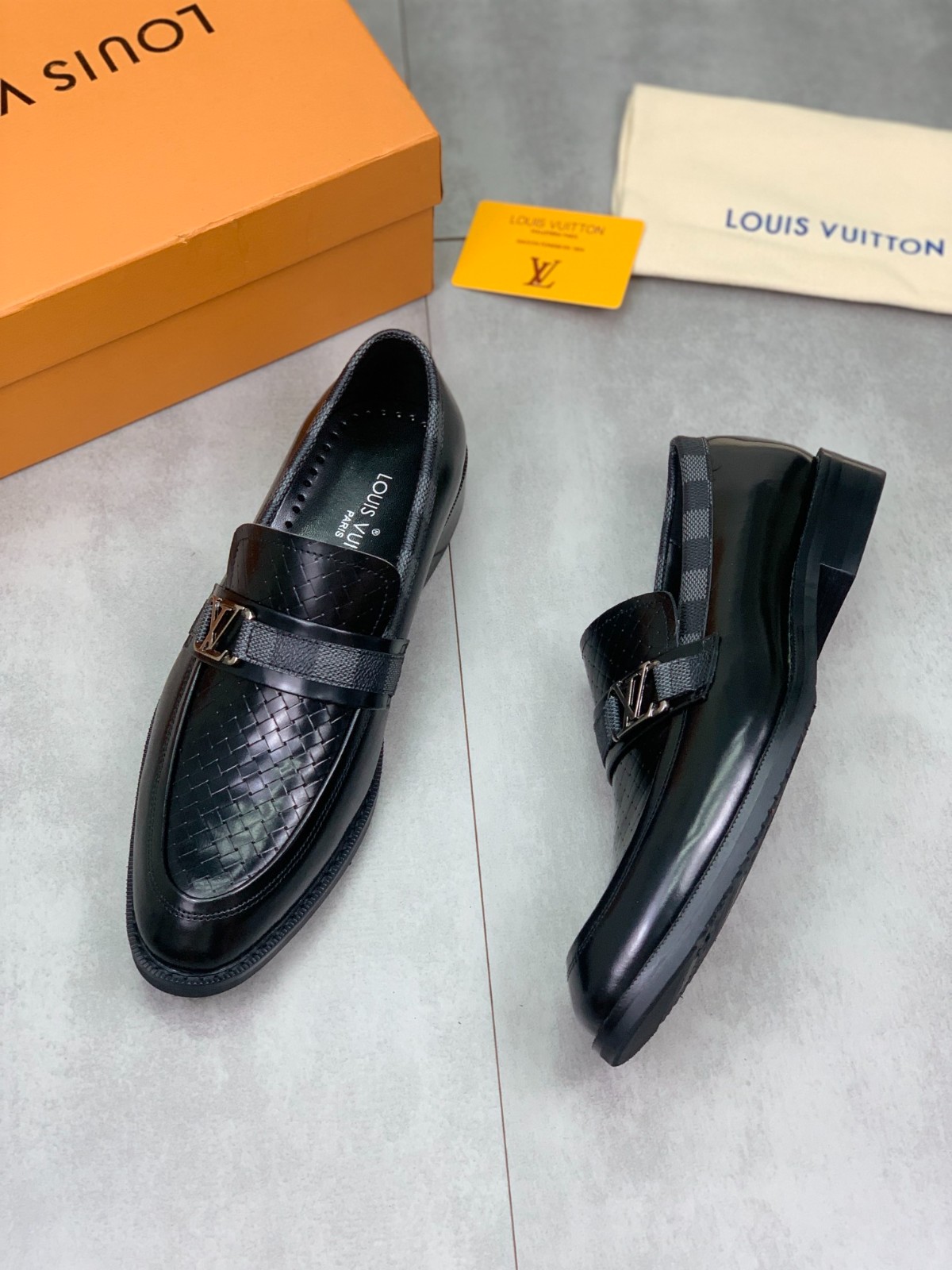 012 025#001-LV-shoes-01-2023SS