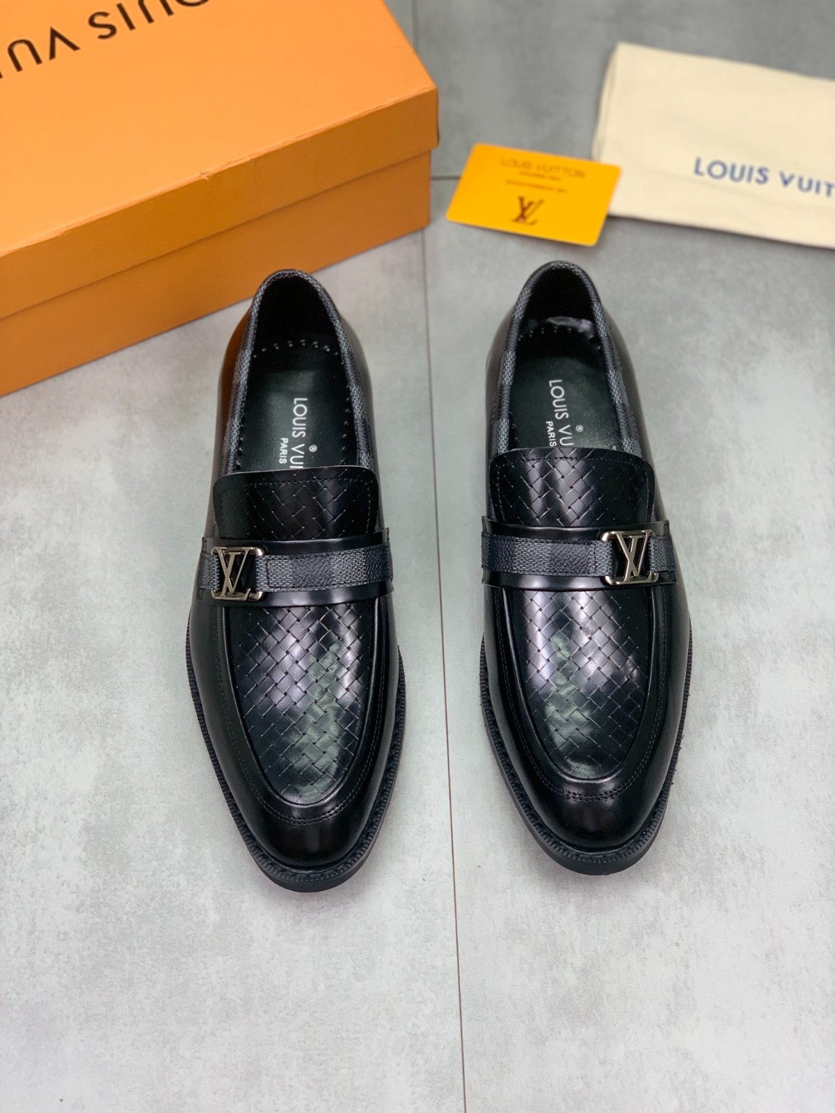 012 025#001-LV-shoes-01-2023SS