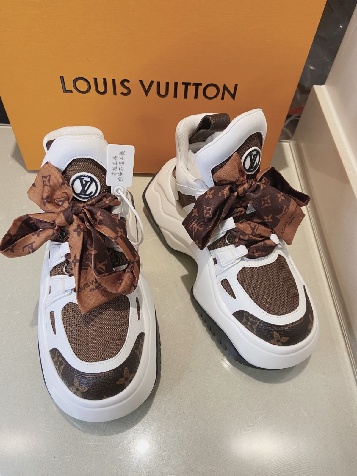 011 024#001-LV-shoes-01-2023SS
