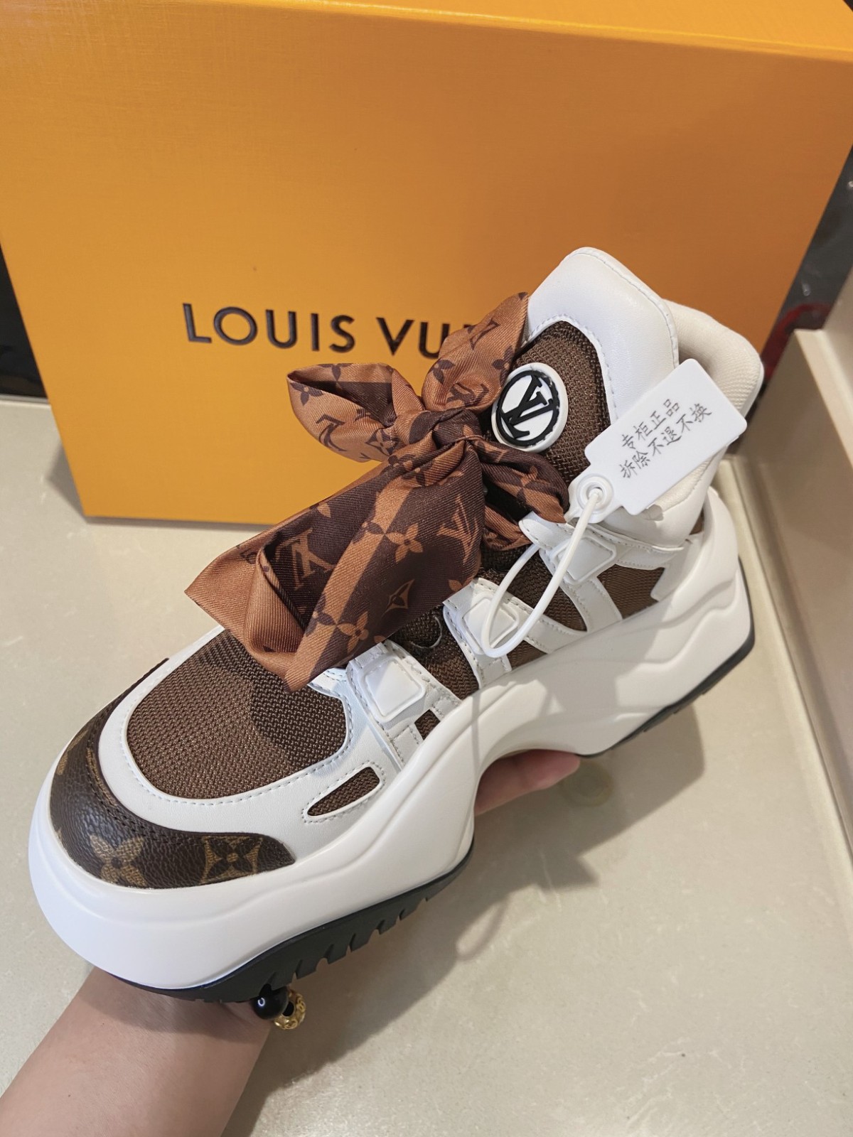 011 024#001-LV-shoes-01-2023SS