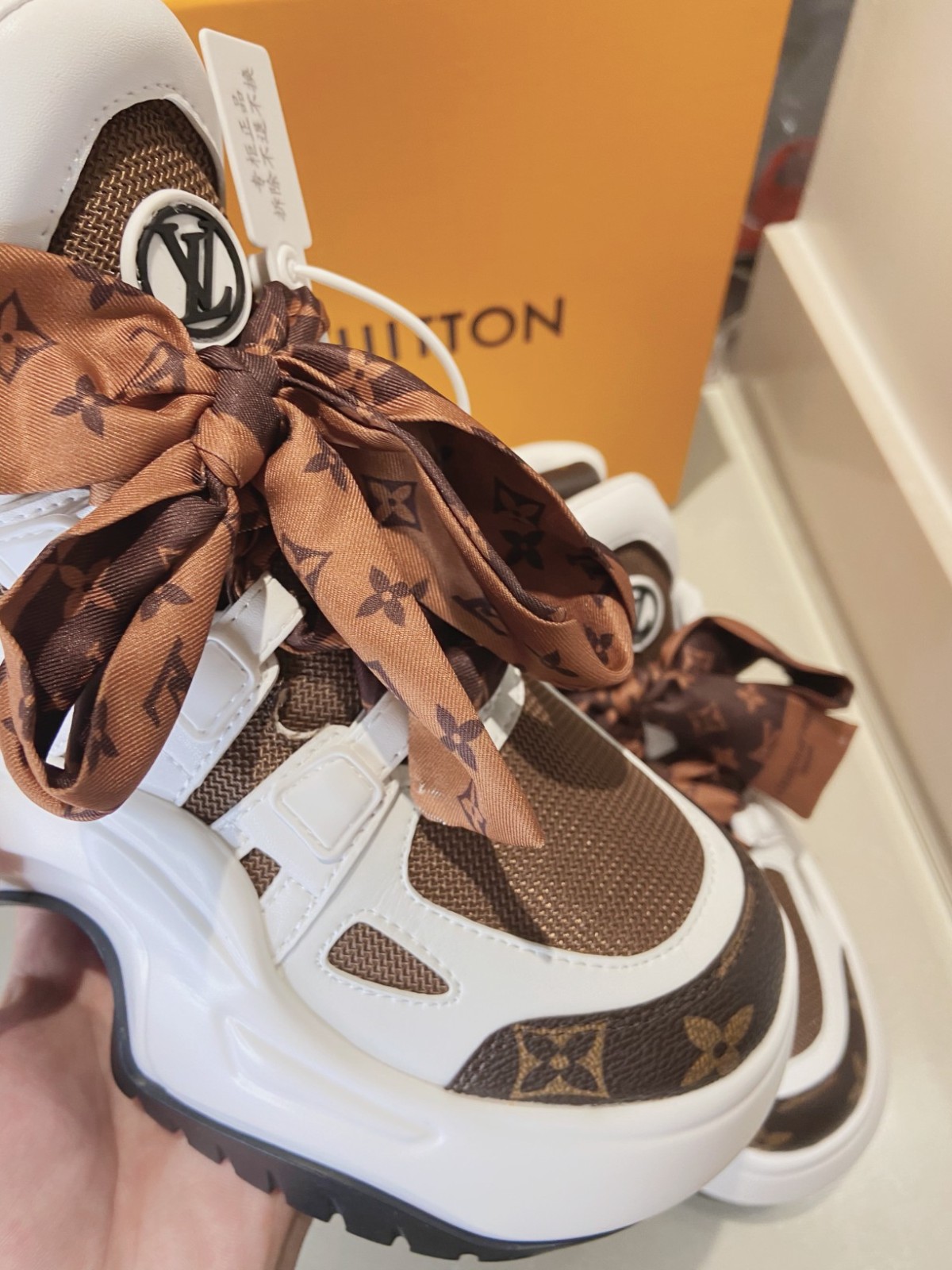 011 024#001-LV-shoes-01-2023SS