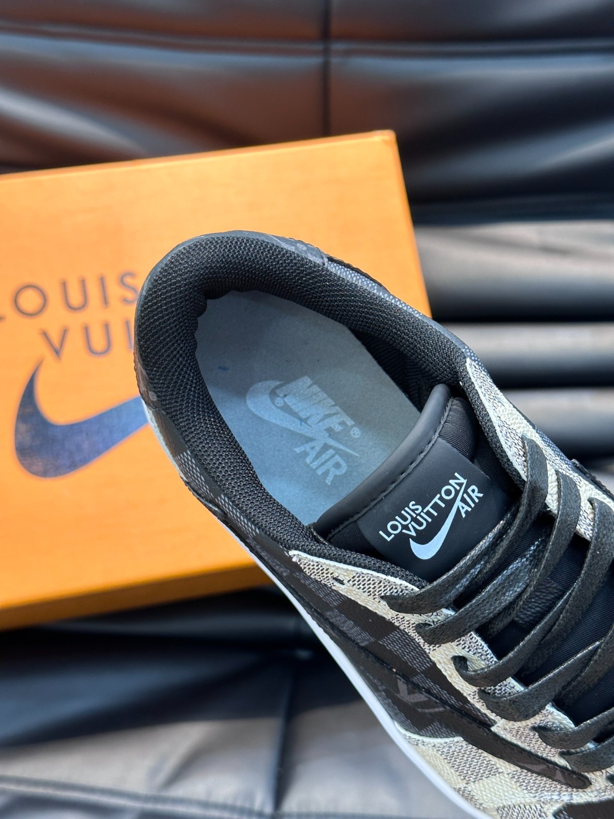 010 023#001-LV-shoes-01-2023SS