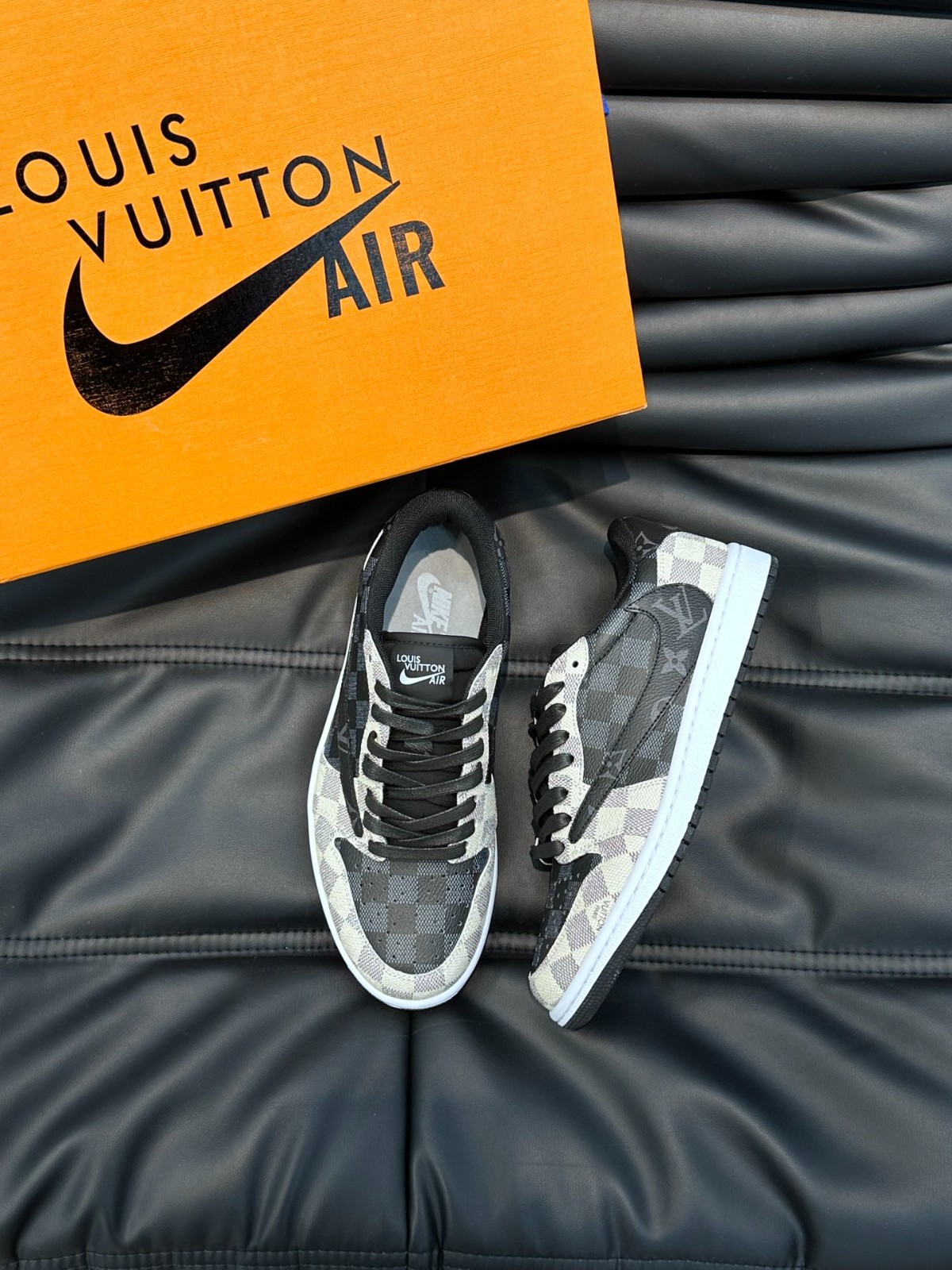 010 023#001-LV-shoes-01-2023SS