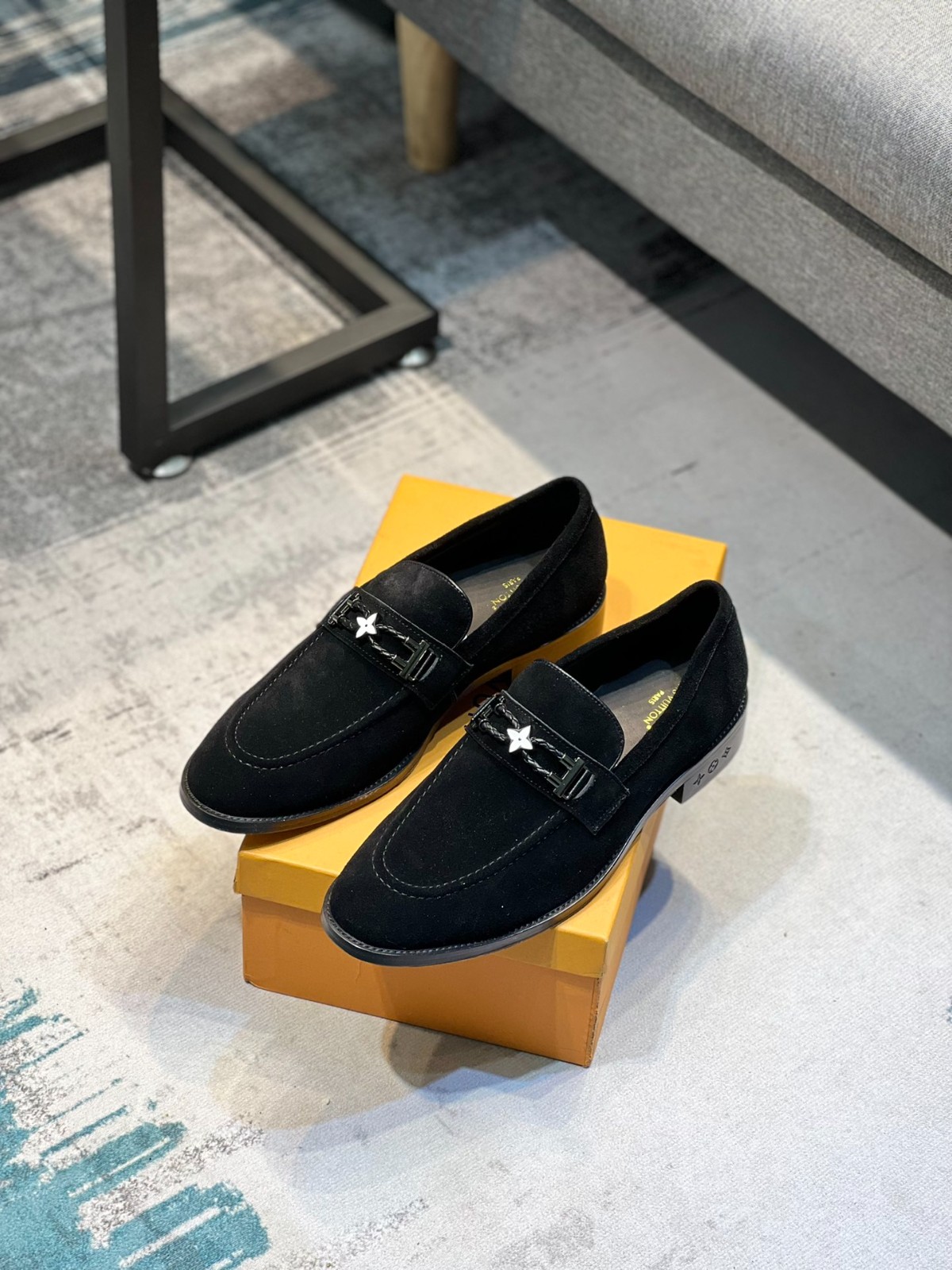 002 002#001-LV-shoes-01-2024SS