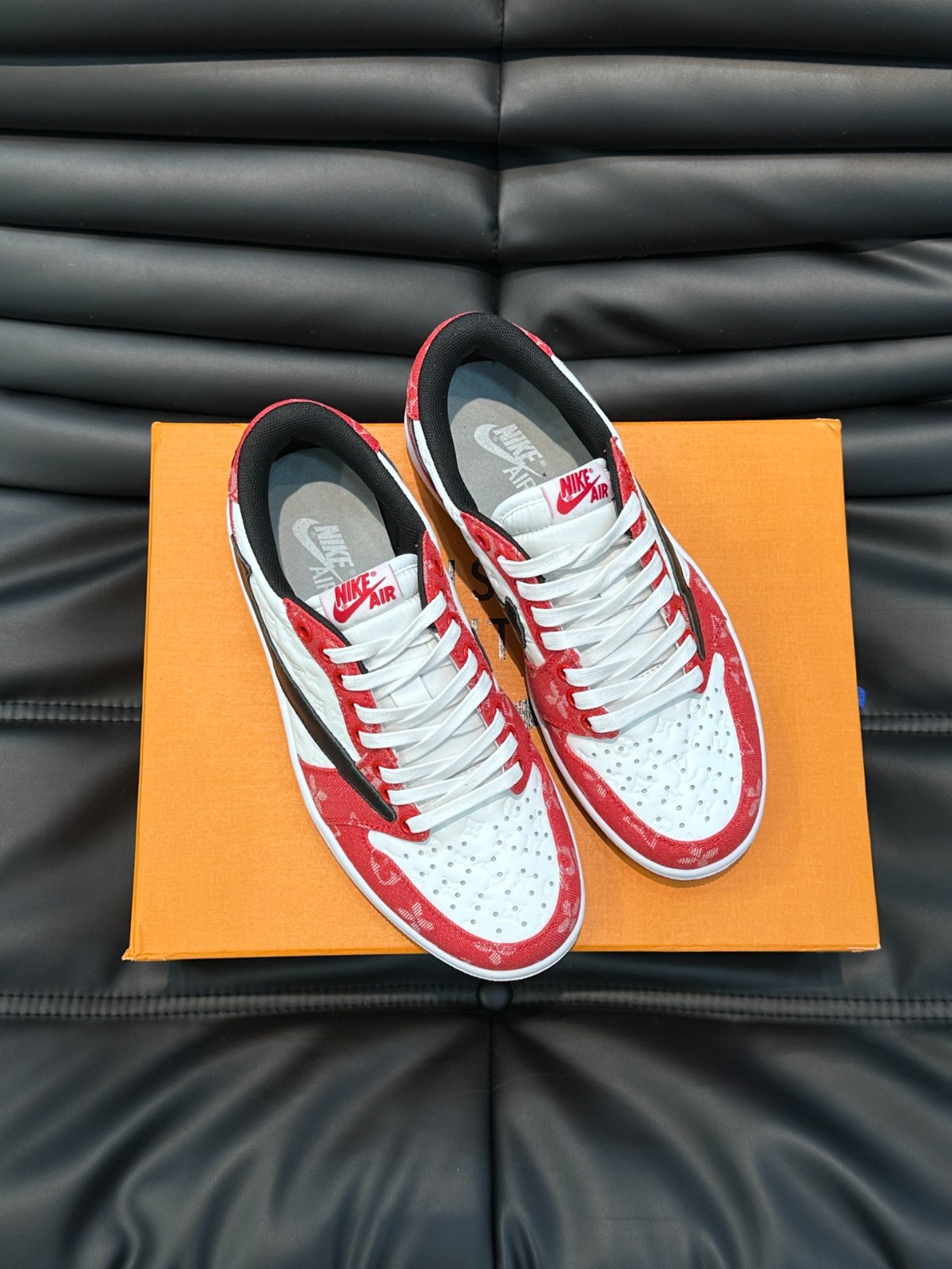 001 013#001-LV-shoes-01-2023SS