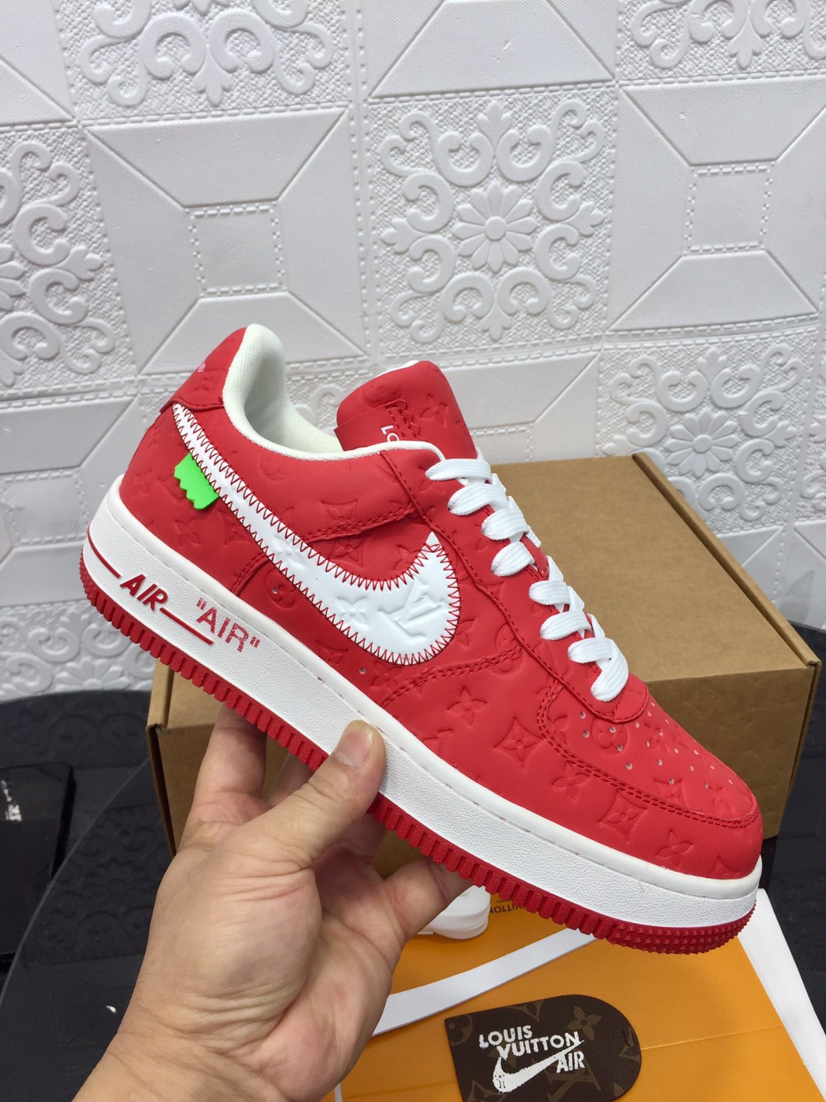 115 007#001-LV-shoes-01-2023SS
