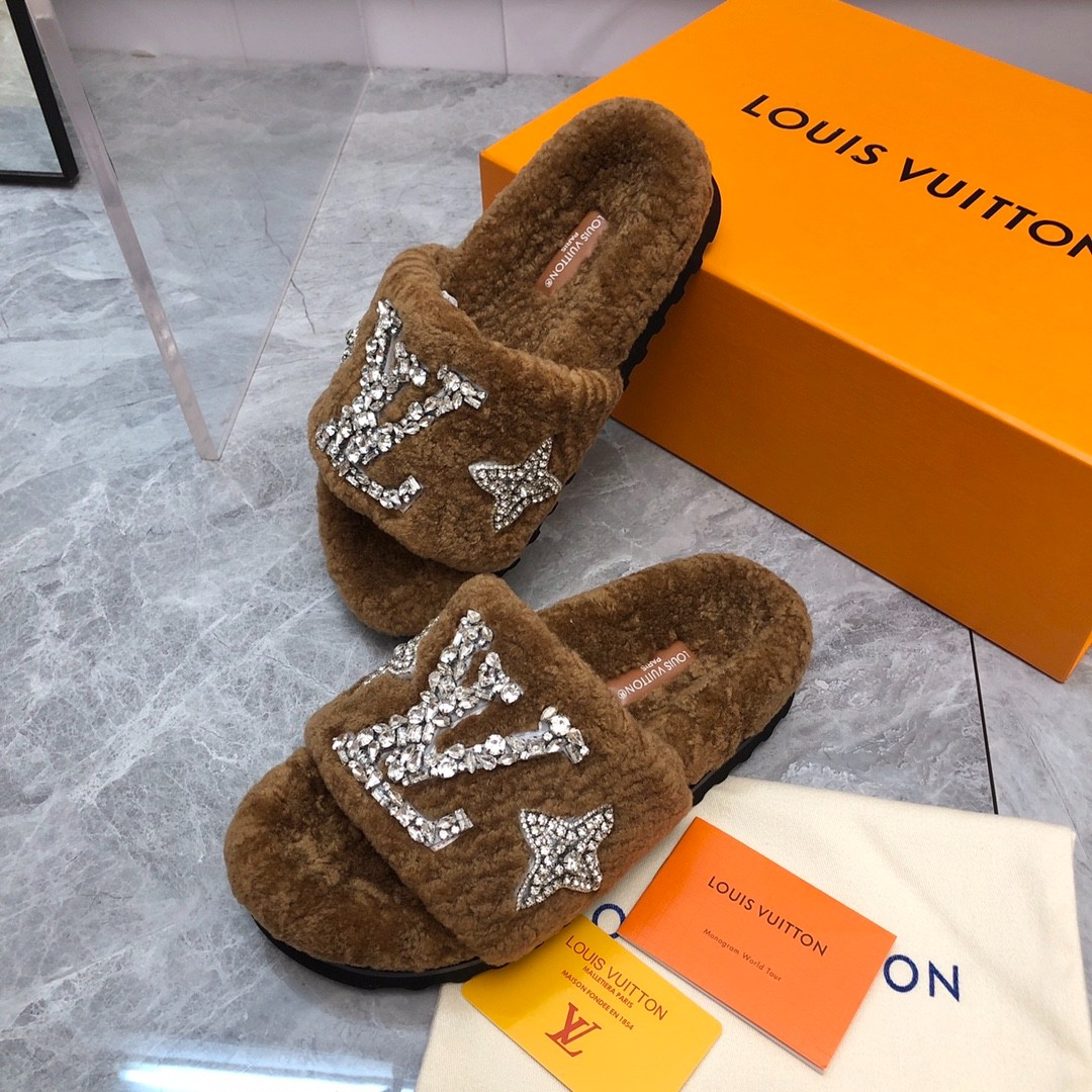 104 055#001-LV-shoes-03-2023SS