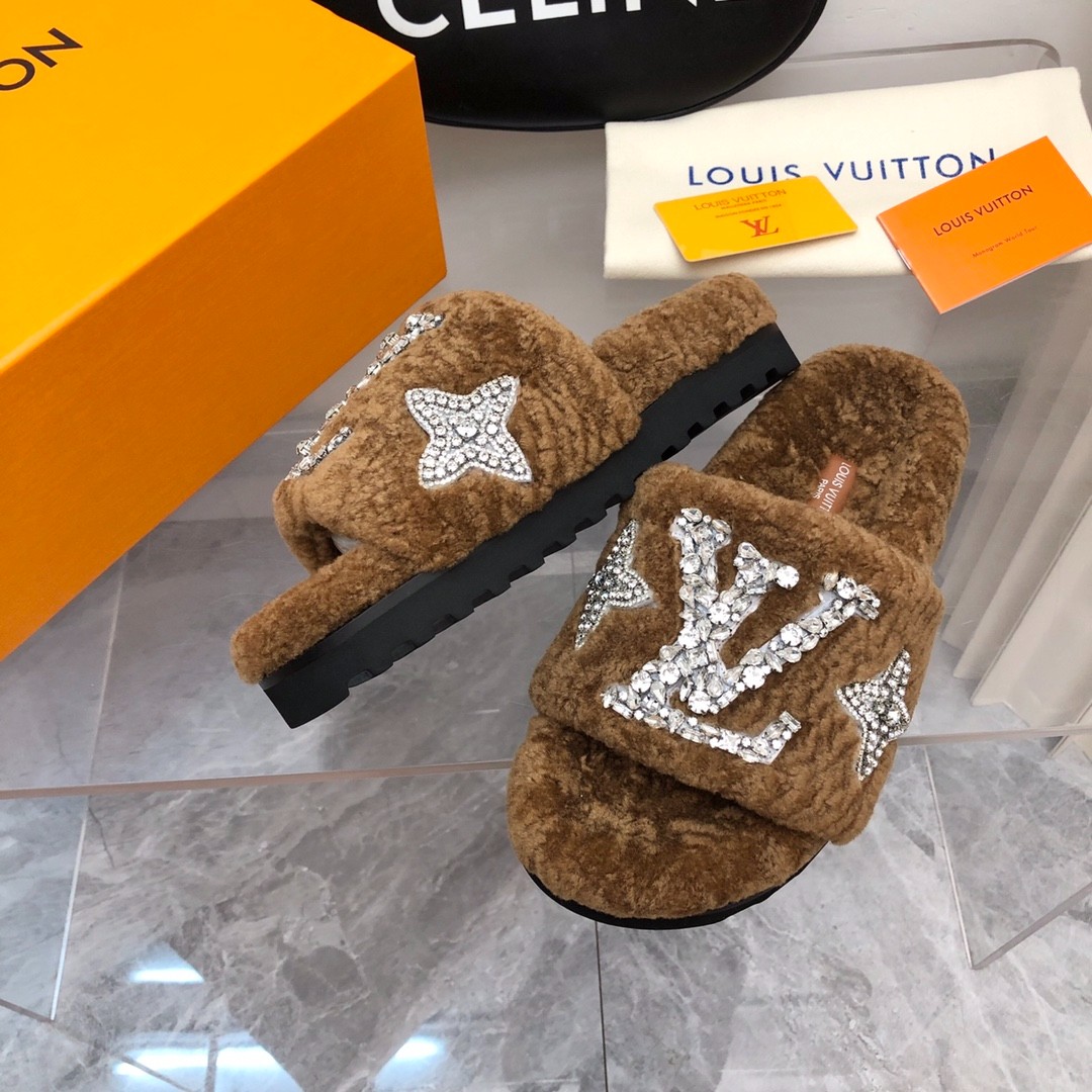 104 055#001-LV-shoes-03-2023SS