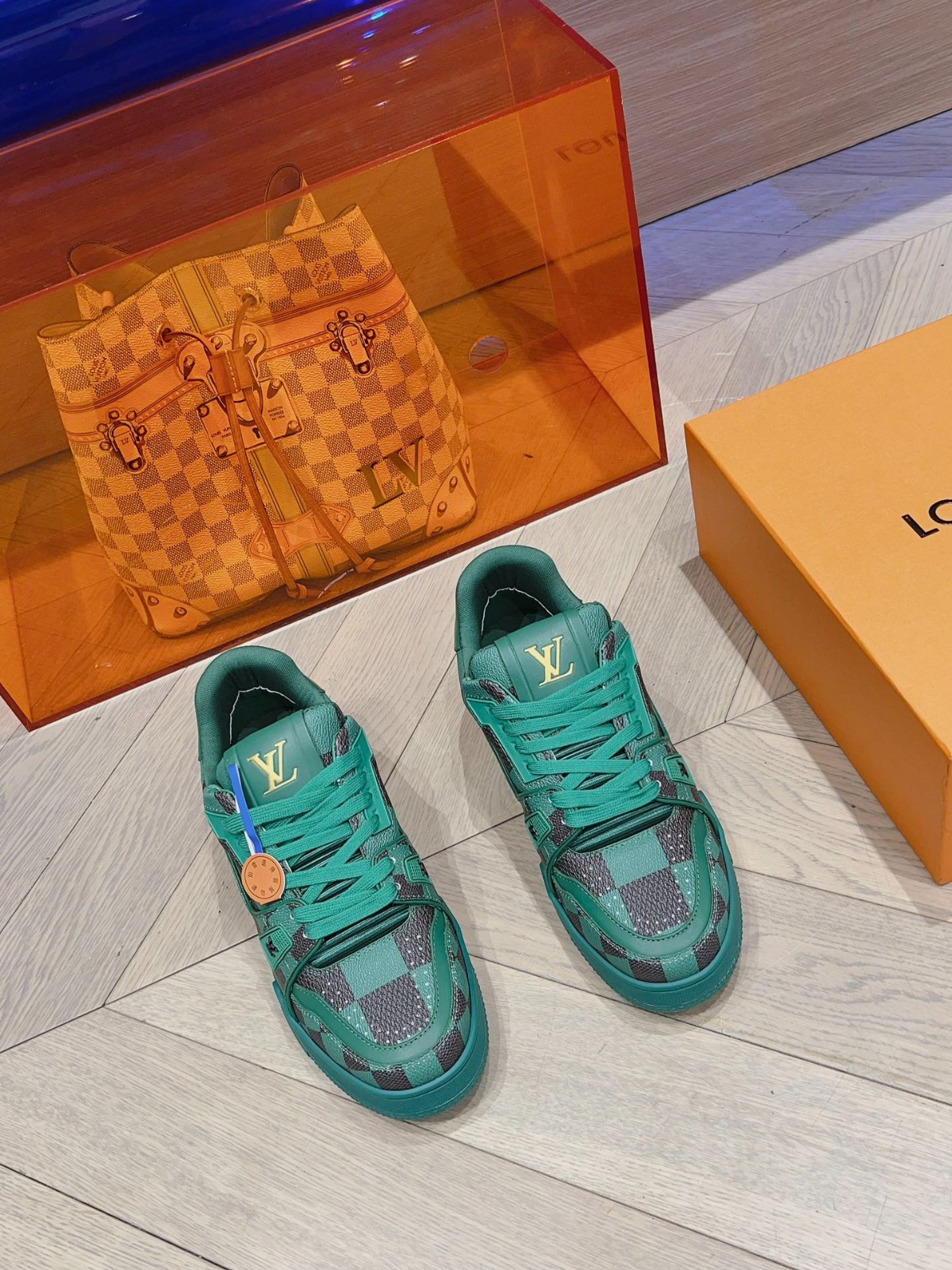 099 050#001-LV-shoes-03-2023SS