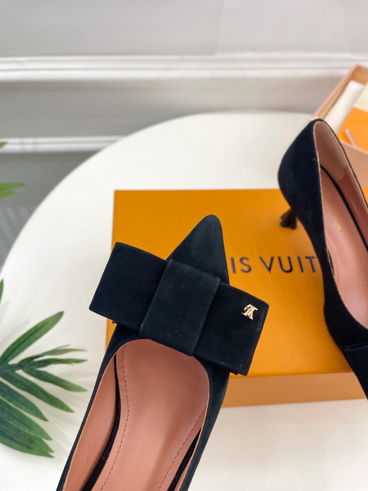 094 045#001-LV-shoes-03-2023SS