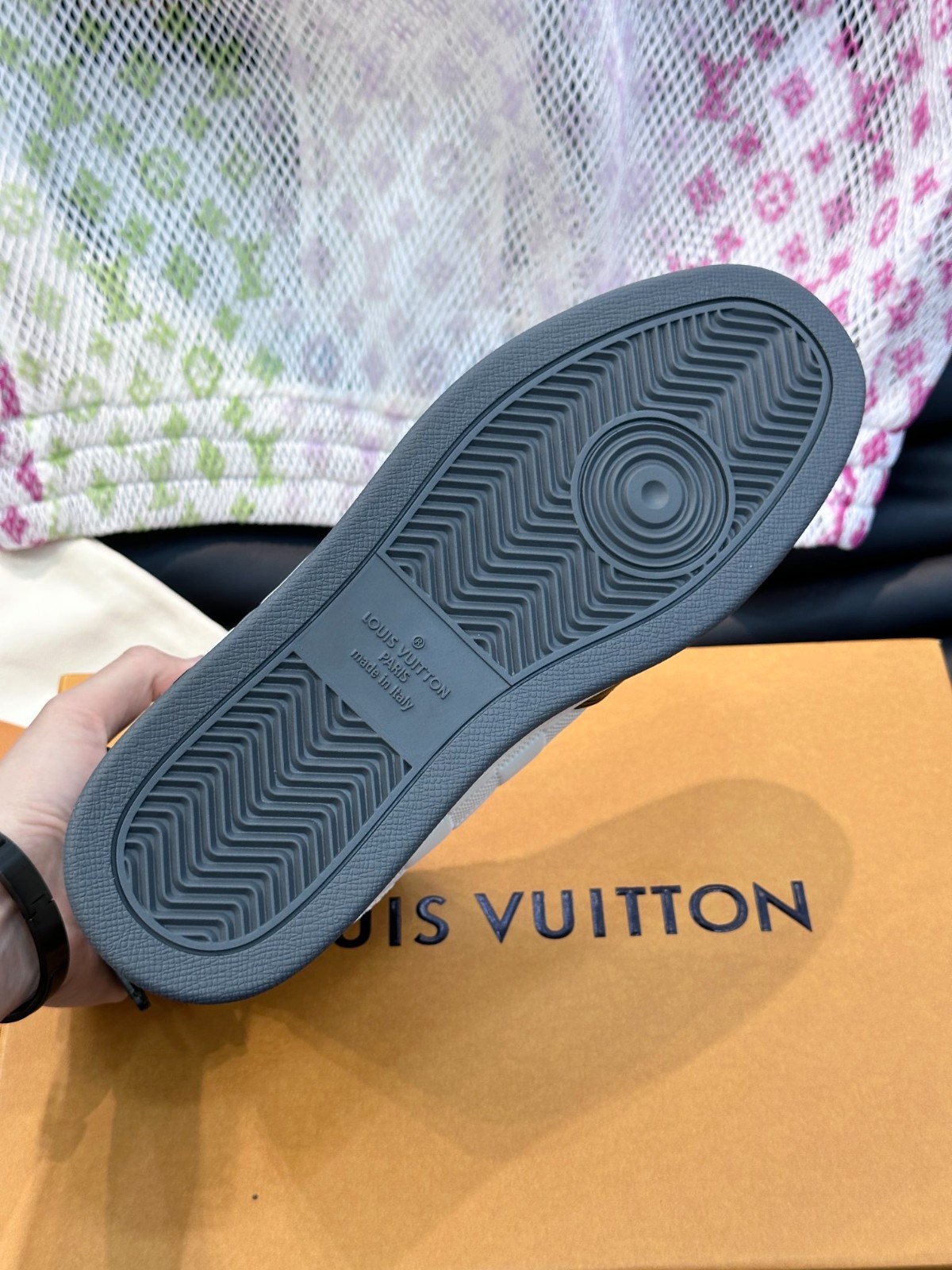 093 044#001-LV-shoes-03-2023SS