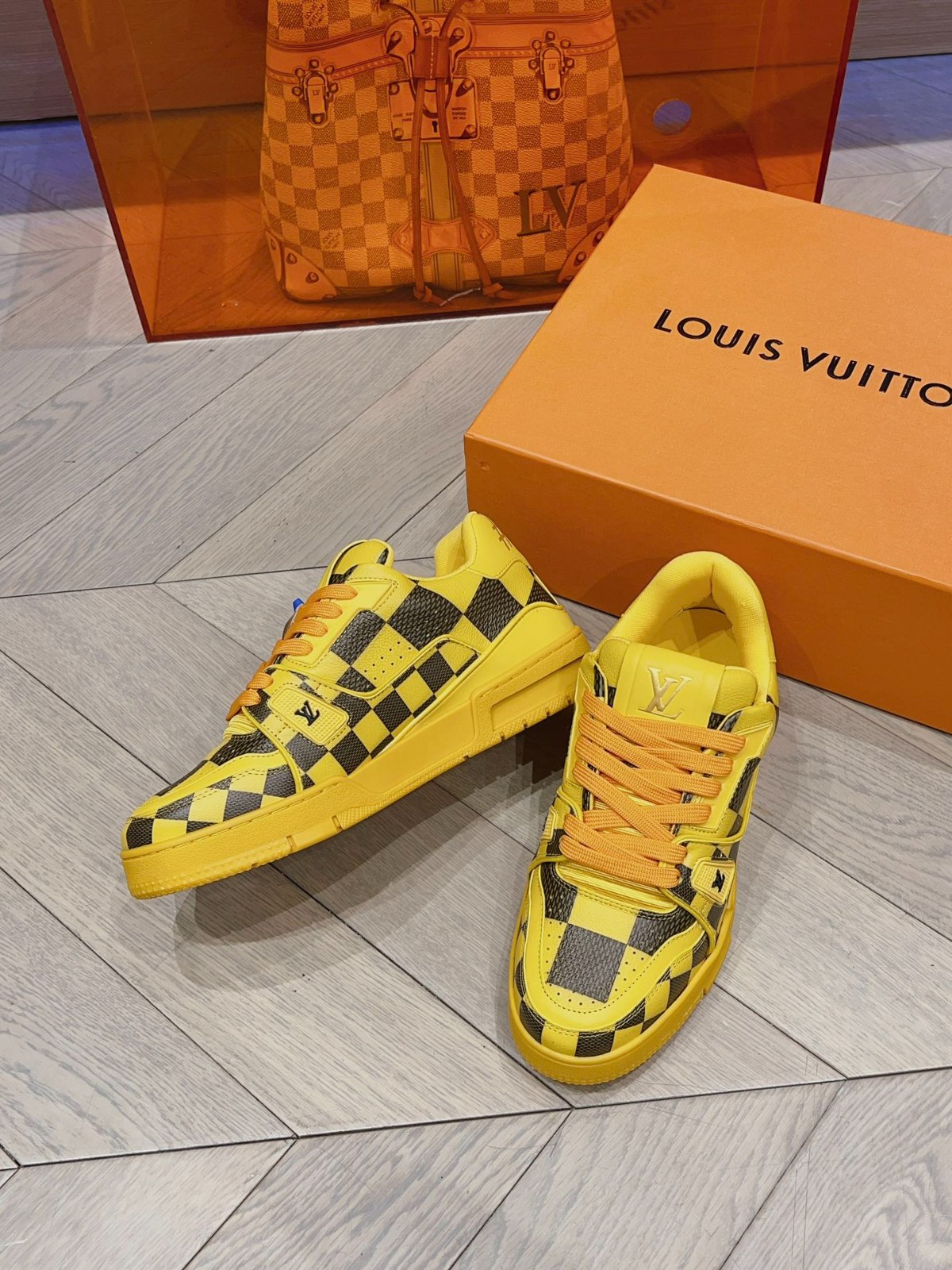 092 043#001-LV-shoes-03-2023SS
