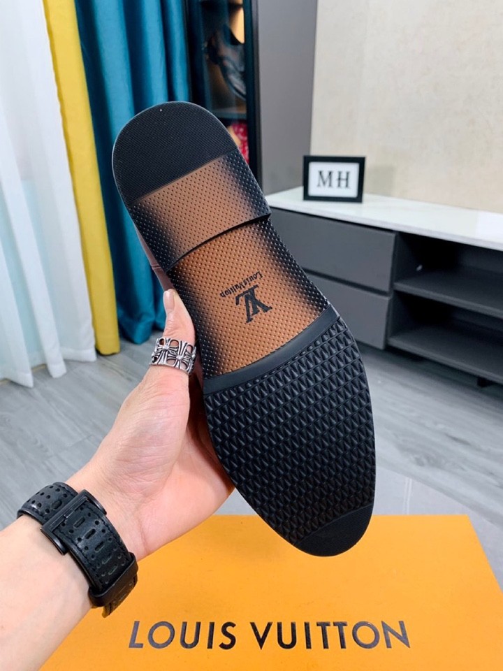 090 041#001-LV-shoes-03-2023SS