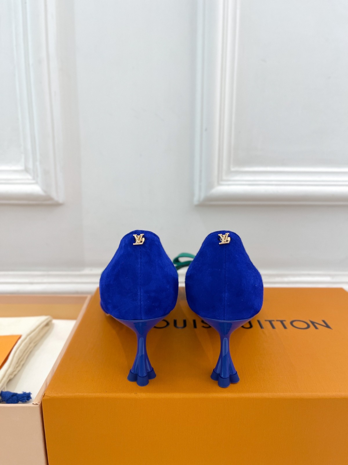 087 038#001-LV-shoes-03-2023SS