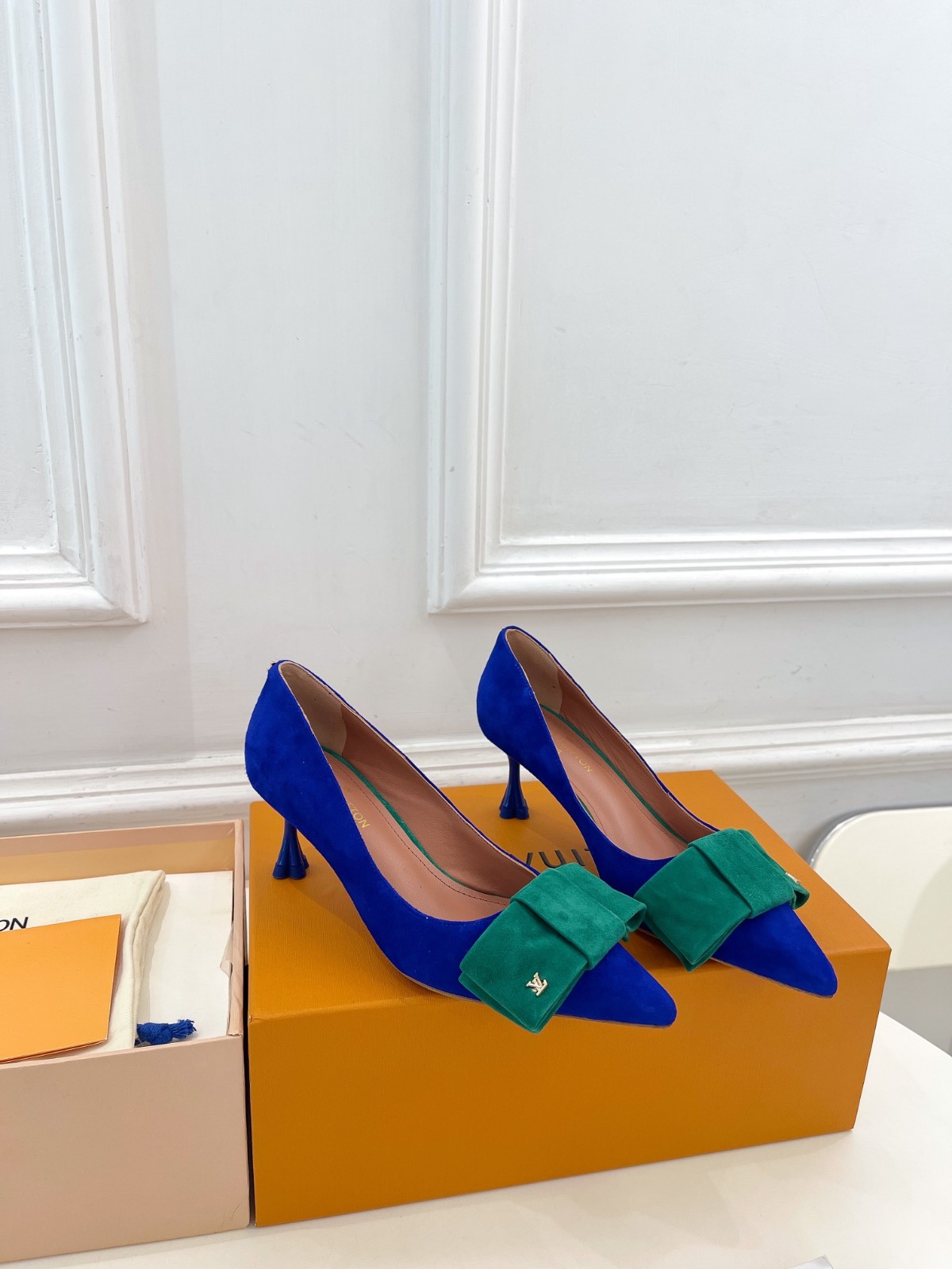 087 038#001-LV-shoes-03-2023SS