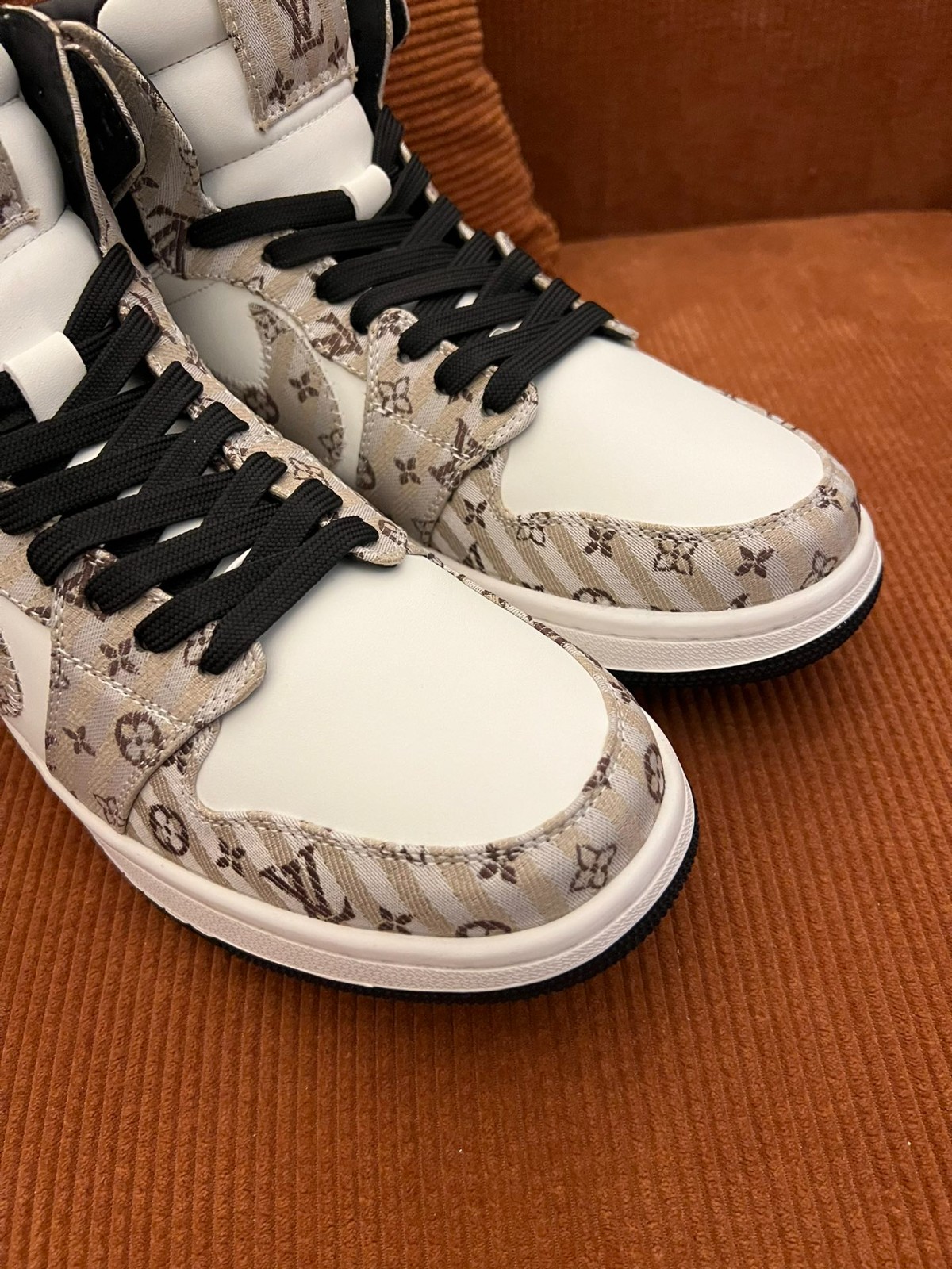 083 034#001-LV-shoes-03-2023SS