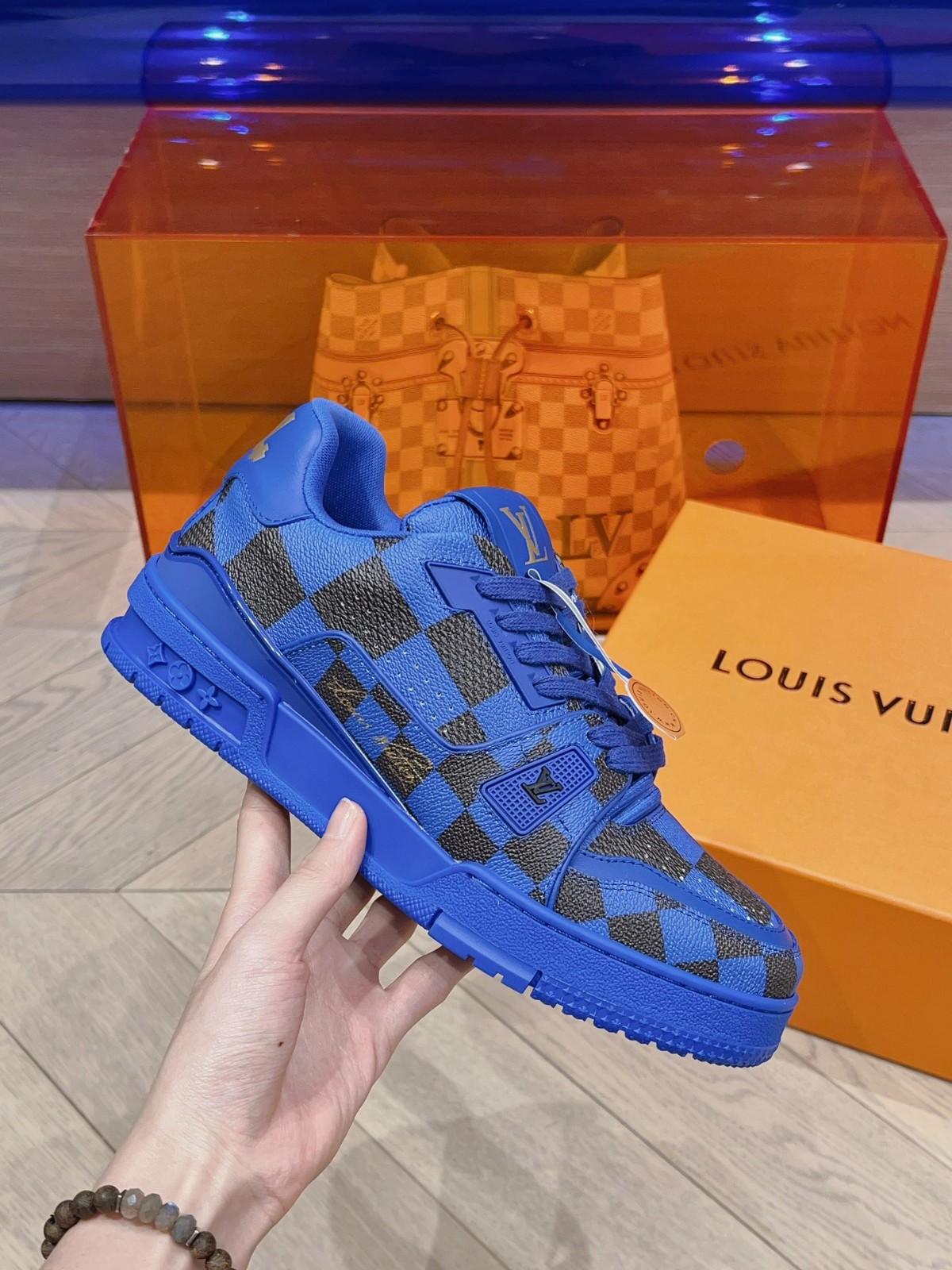 082 033#001-LV-shoes-03-2023SS