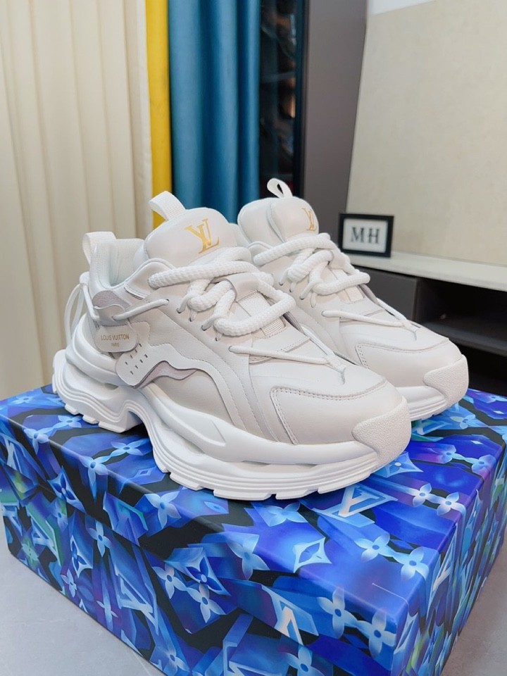 069 020#001-LV-shoes-03-2023SS
