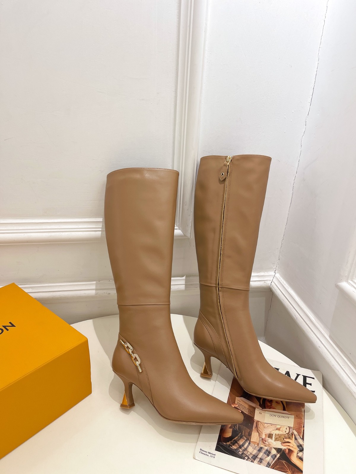 068 019#001-LV-shoes-03-2023SS