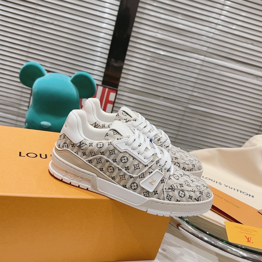 057 007#001-LV-shoes-03-2023SS
