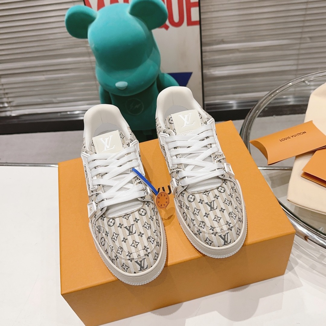 057 007#001-LV-shoes-03-2023SS