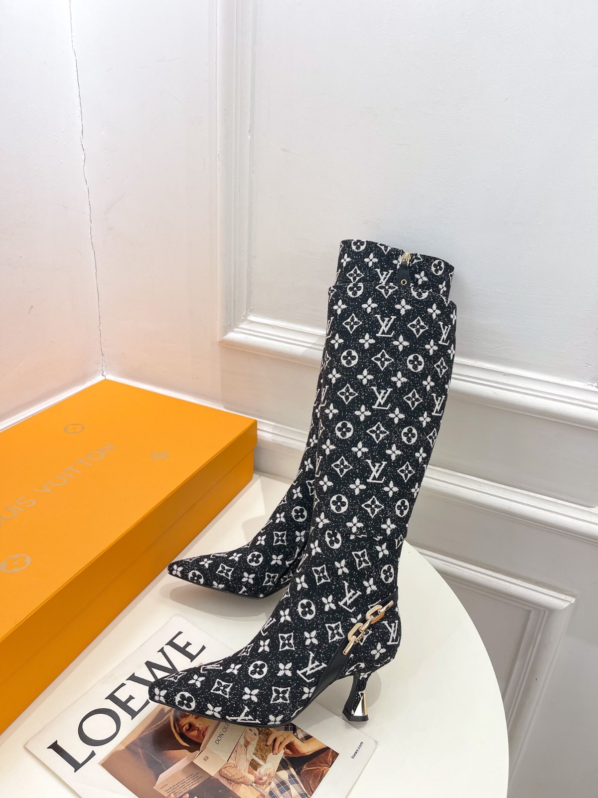 054 004#001-LV-shoes-03-2023SS