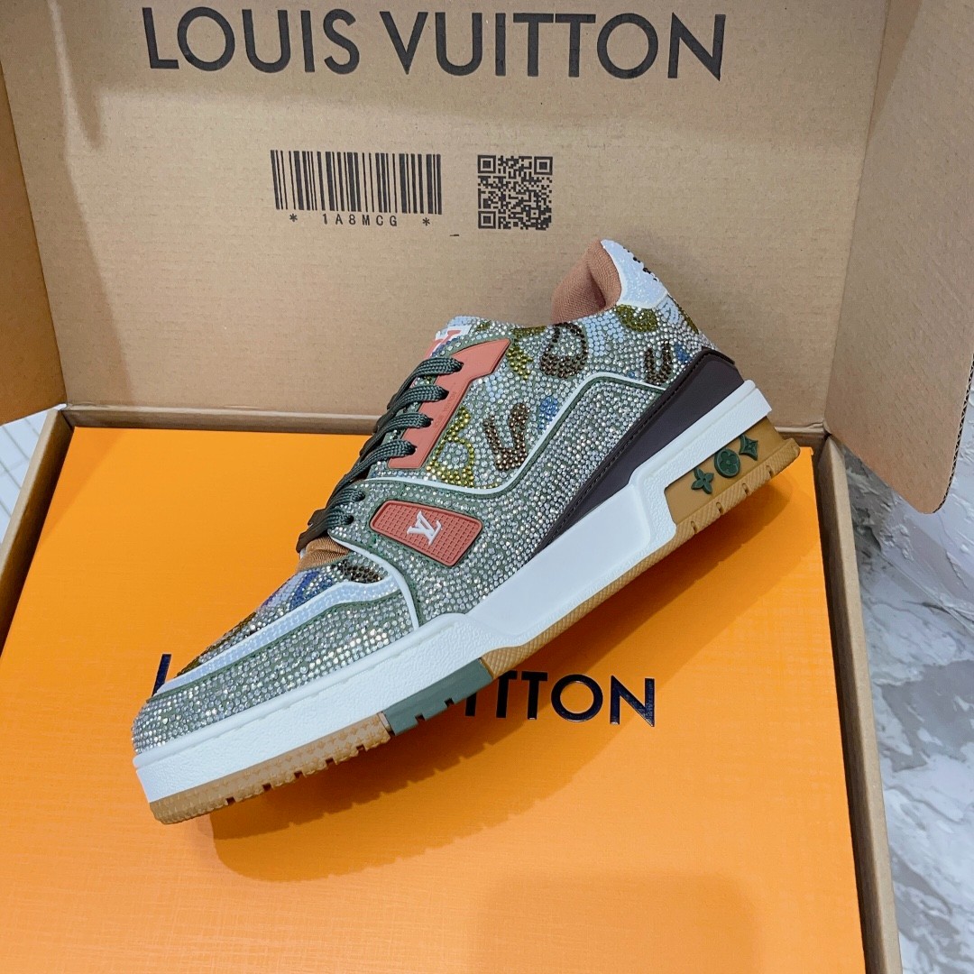 052 002#001-LV-shoes-03-2023SS