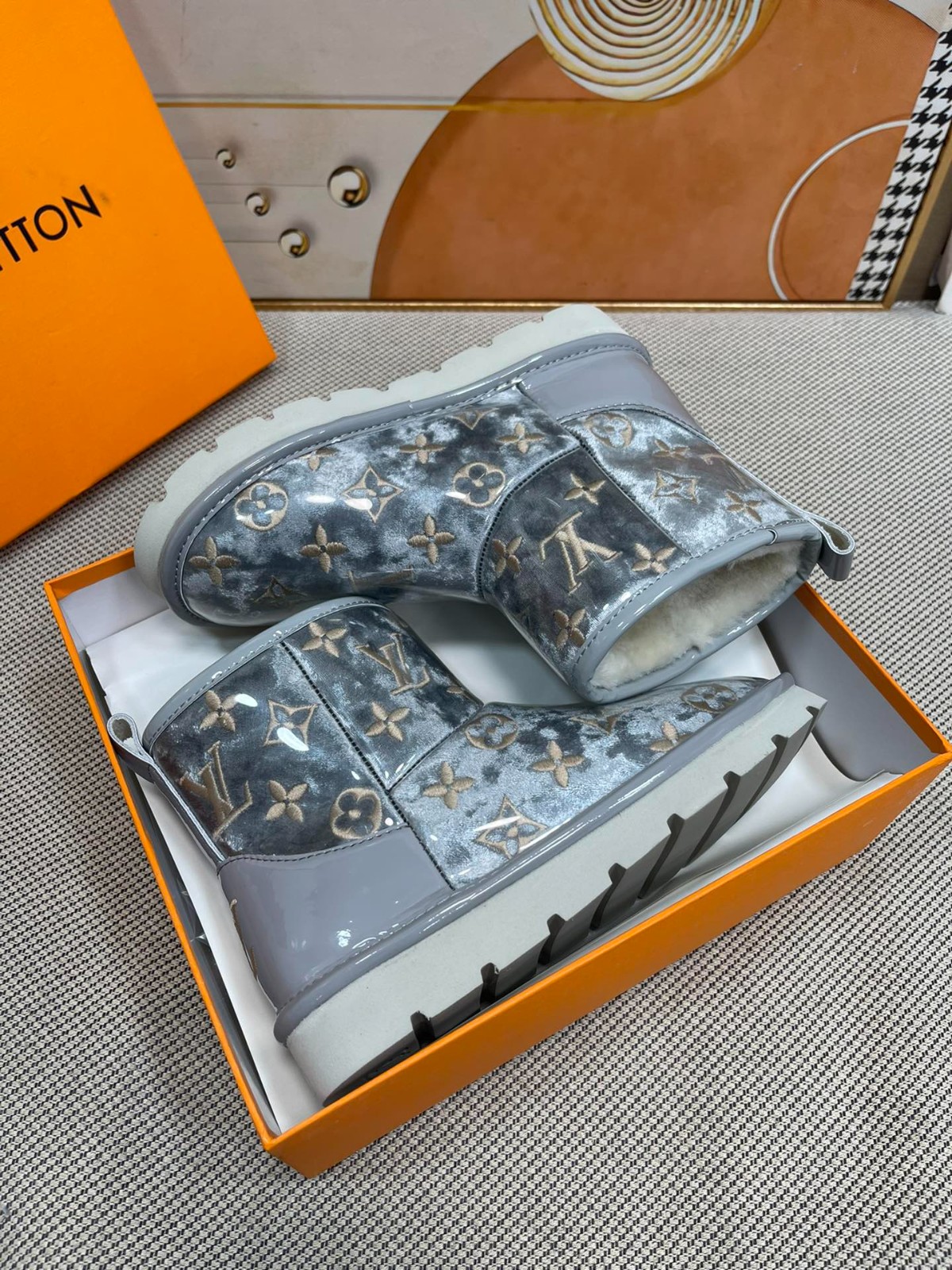 047 047#001-LV-shoes-01-2024SS