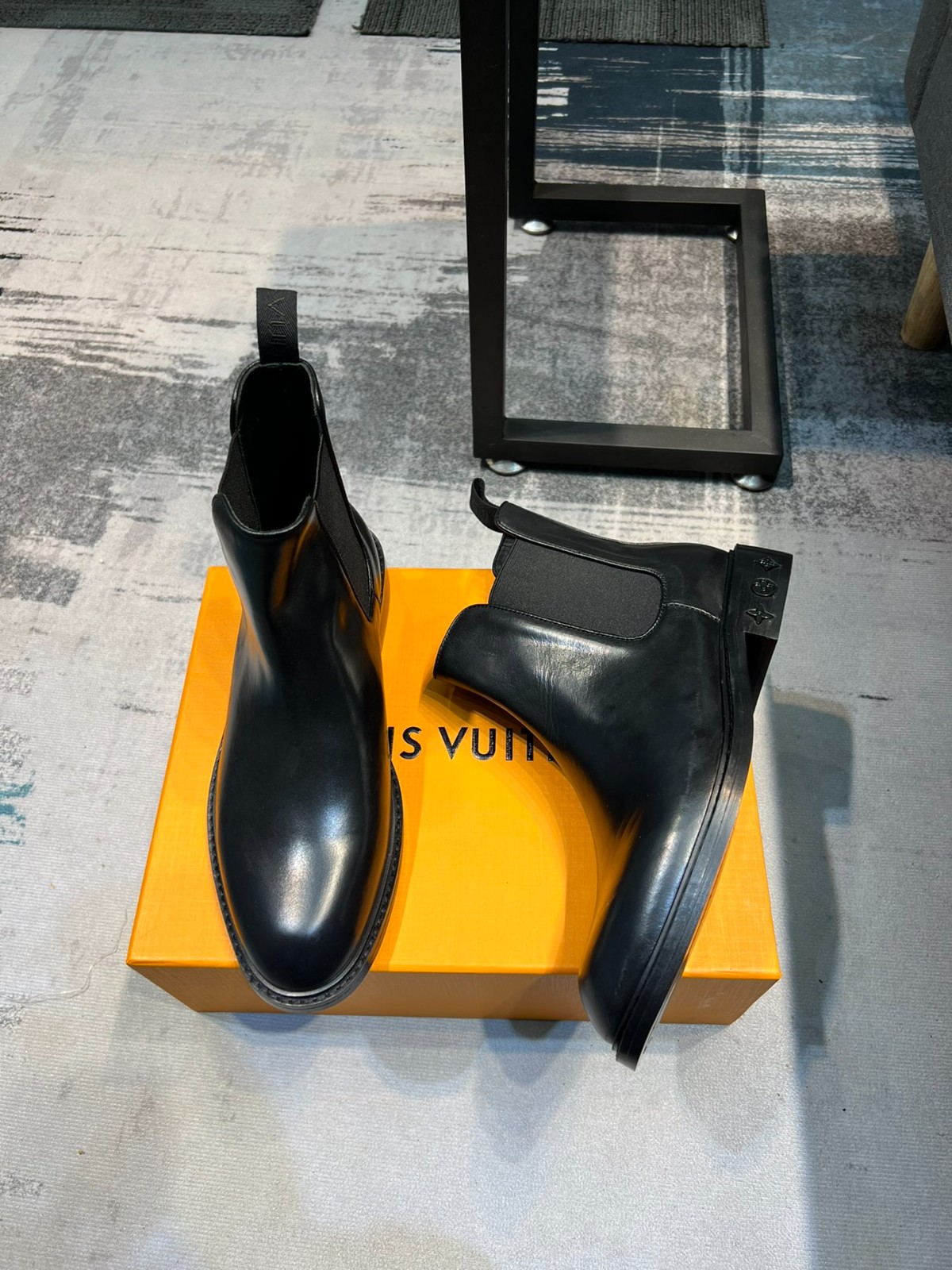 035 035#001-LV-shoes-01-2024SS