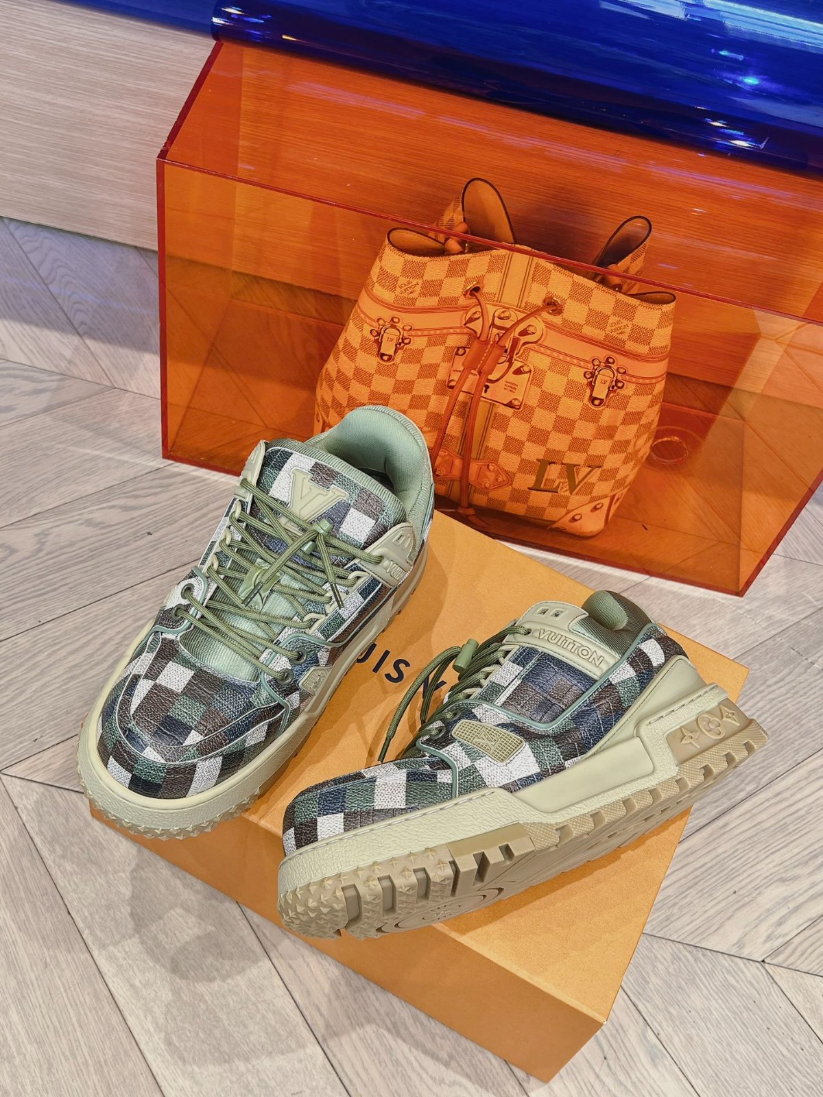 033 033#001-LV-shoes-01-2024SS