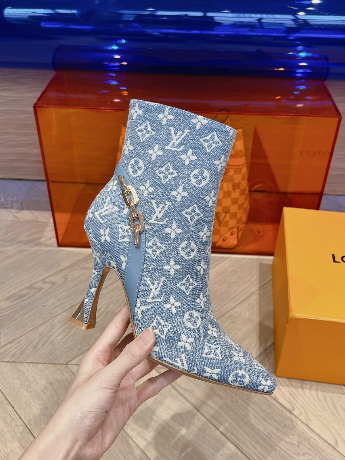 024 024#001-LV-shoes-01-2024SS