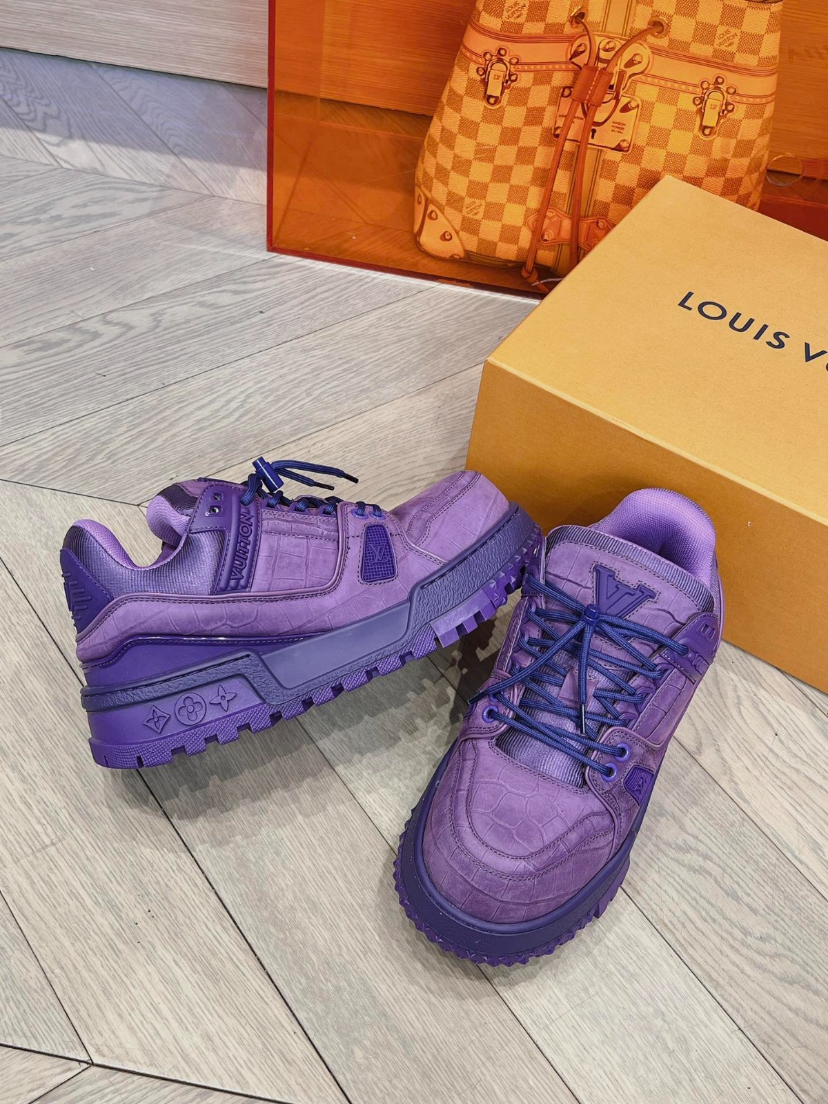 021 021#001-LV-shoes-01-2024SS