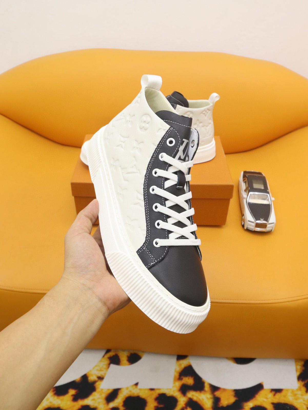 015 015#001-LV-shoes-01-2024SS