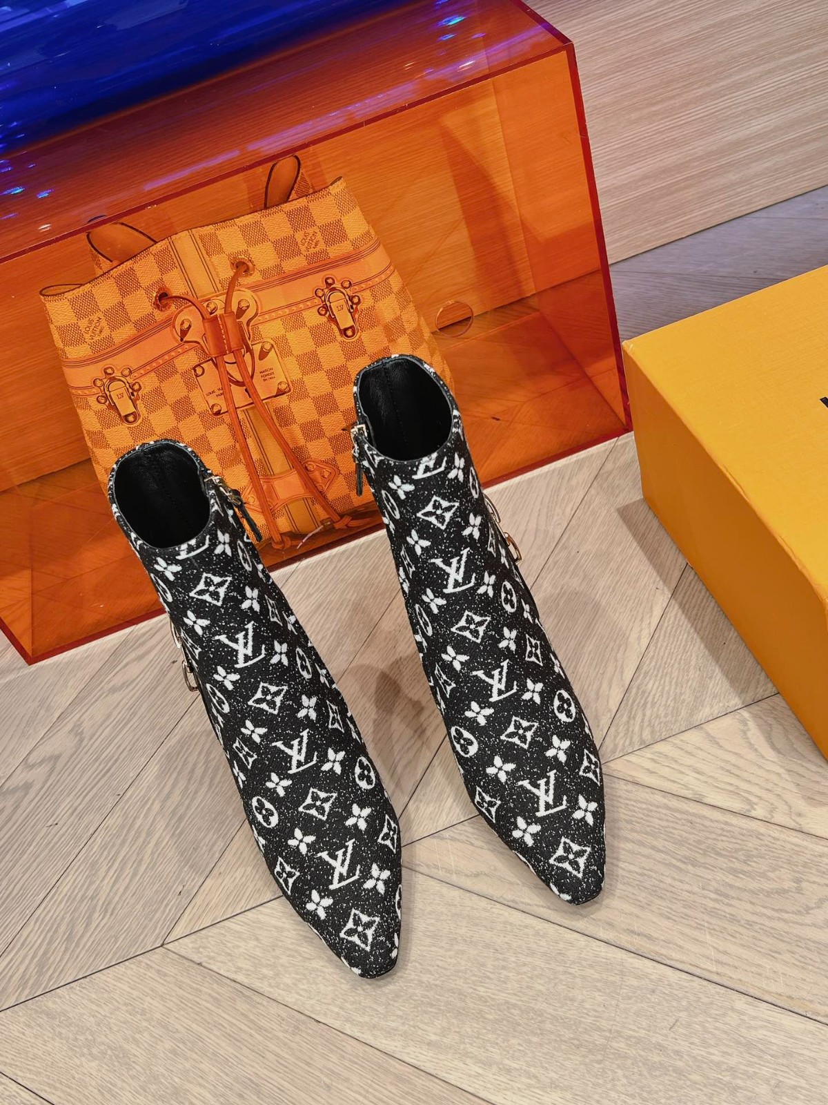 009 009#001-LV-shoes-01-2024SS