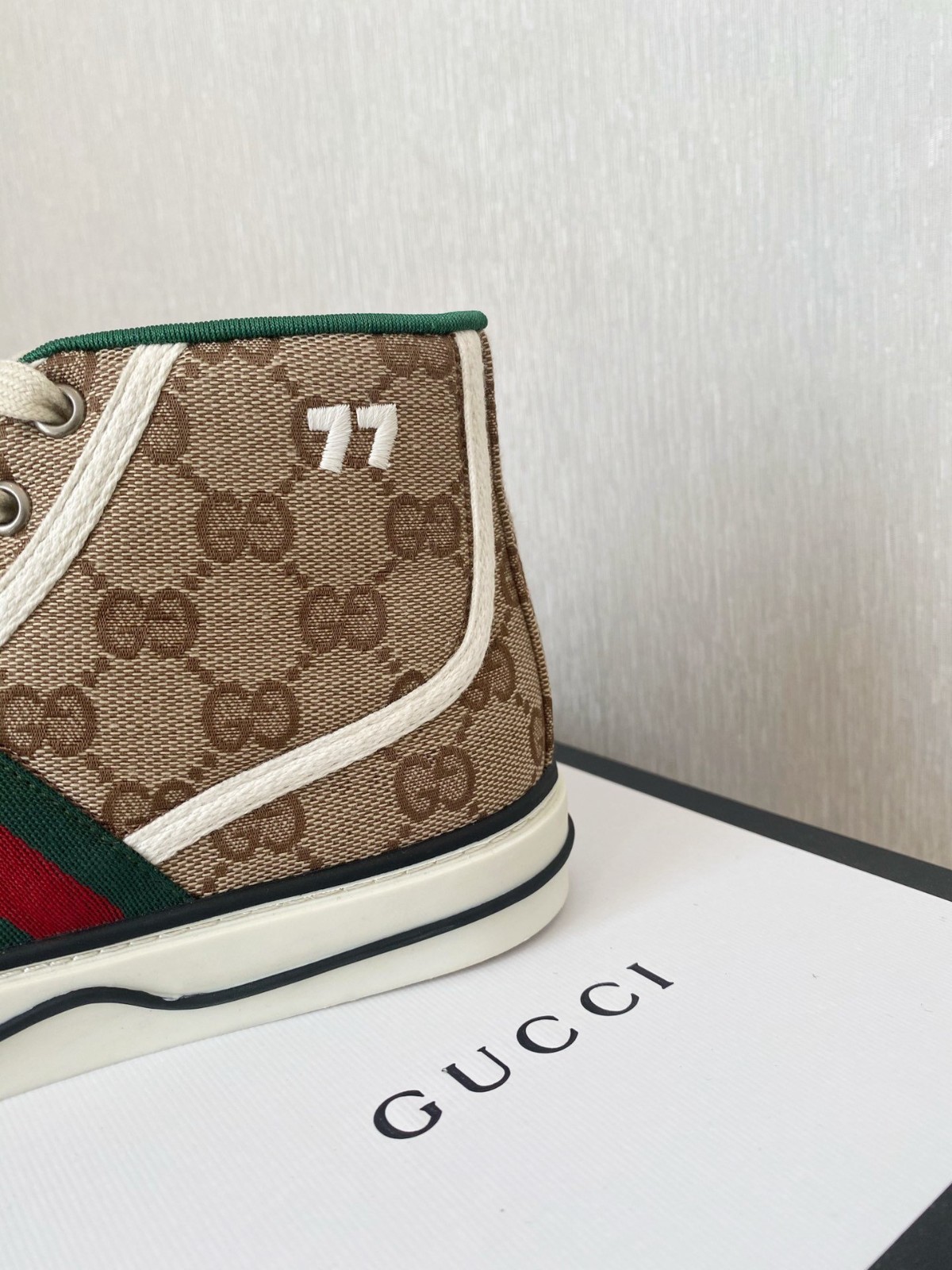118 212#002-Gucci-shoes-dyoomall-2021SS