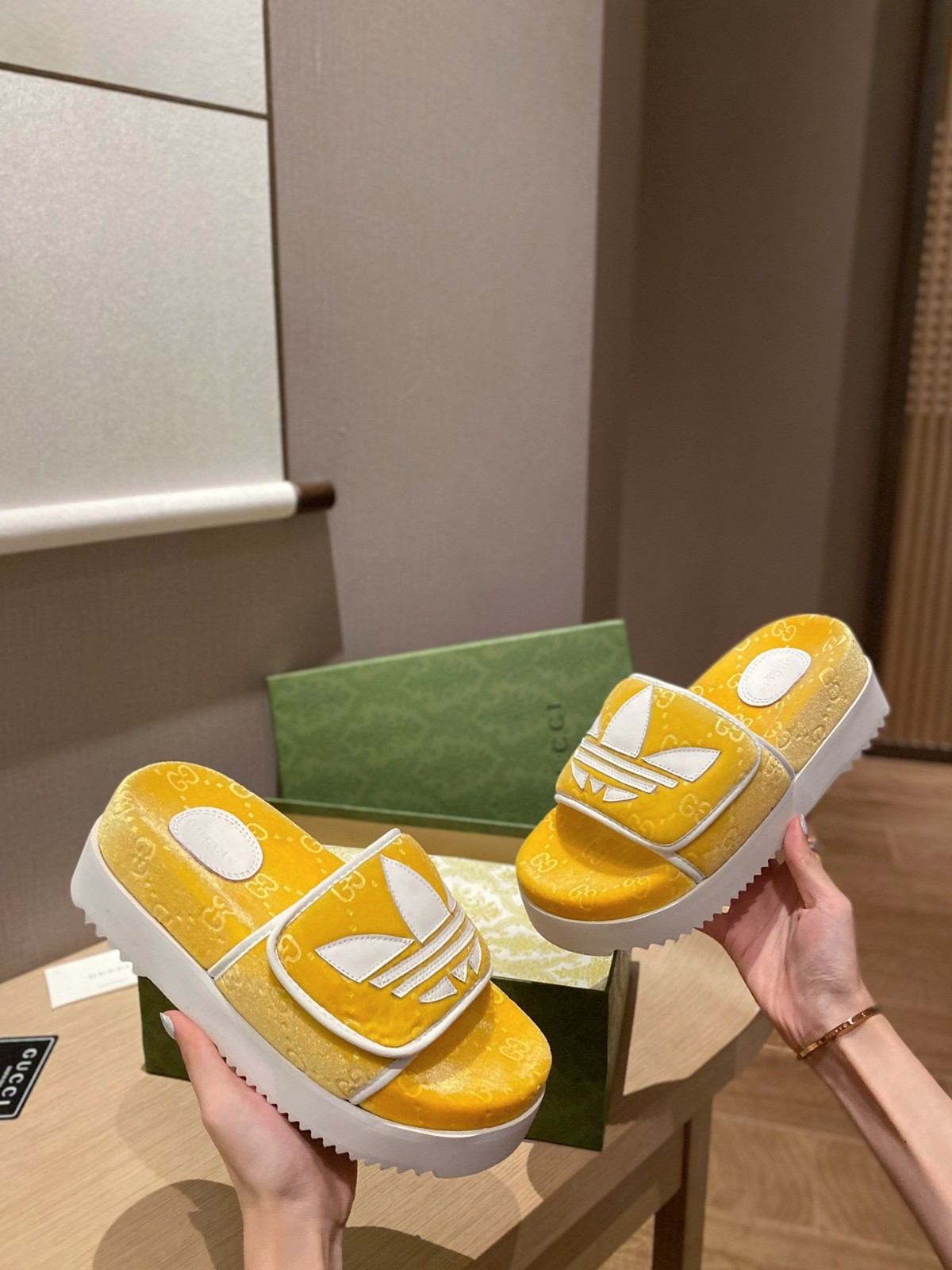 120 078#002-Gucci-shoes-04-Yupoo-2022SS
