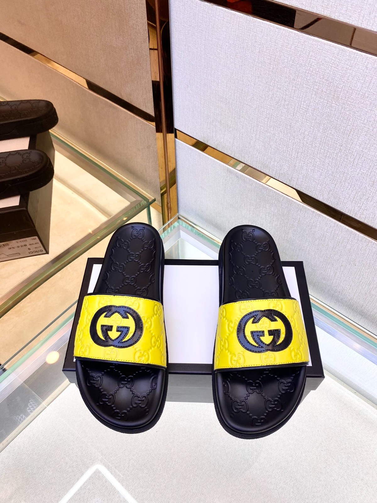 105 042#002-Gucci-shoes-04-Yupoo-2022SS