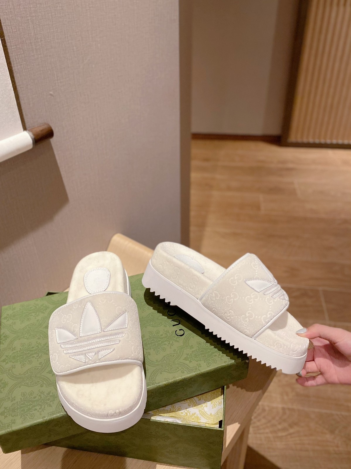 100 028#002-Gucci-shoes-04-Yupoo-2022SS