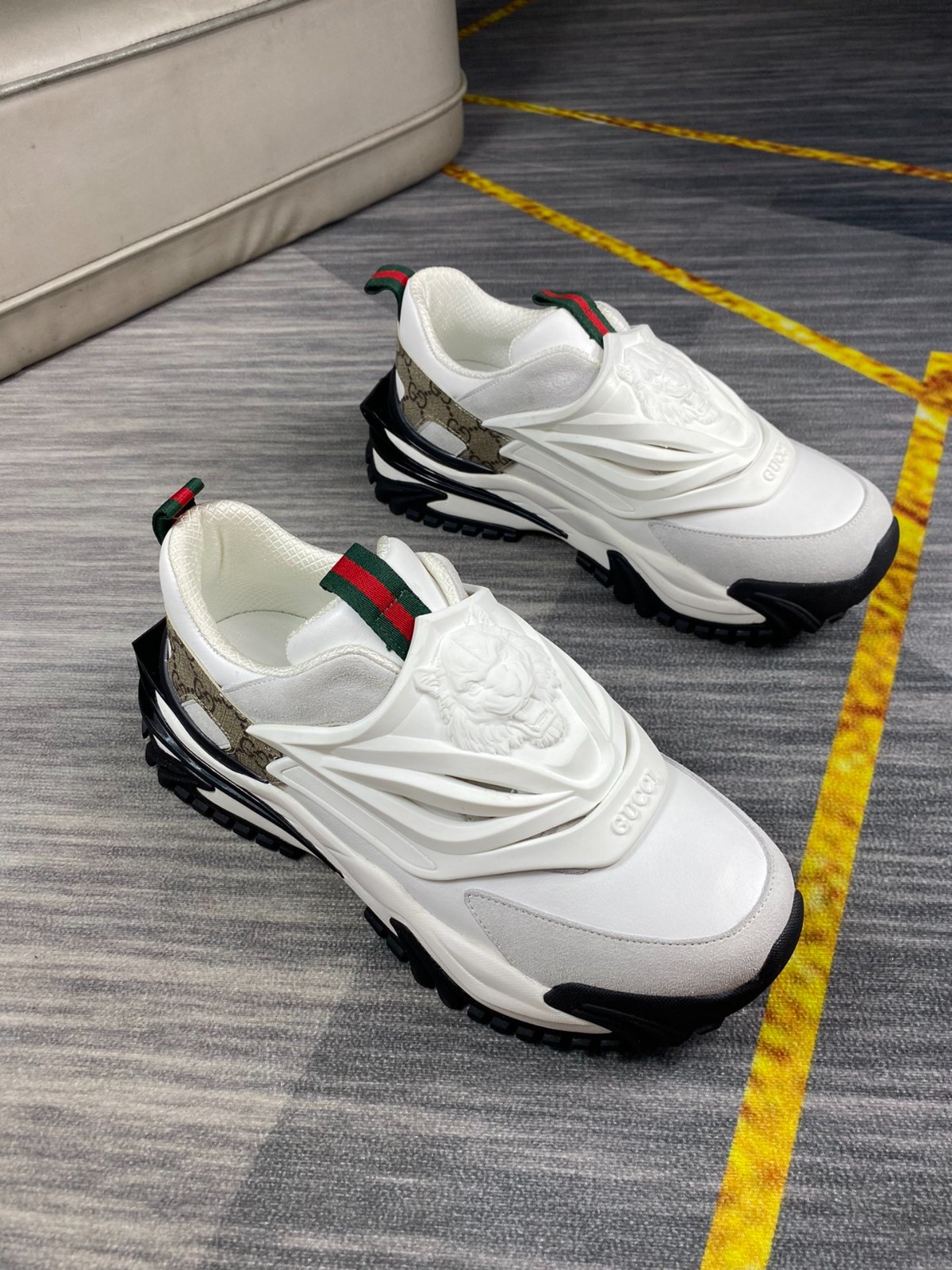 109 011#002-Gucci-shoes-03-2023SS