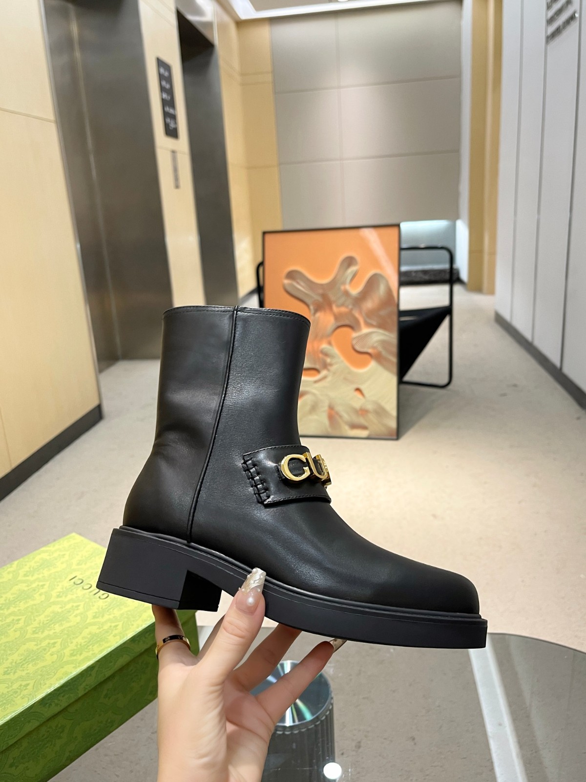 050 050#002-Gucci-shoes-01-2024SS