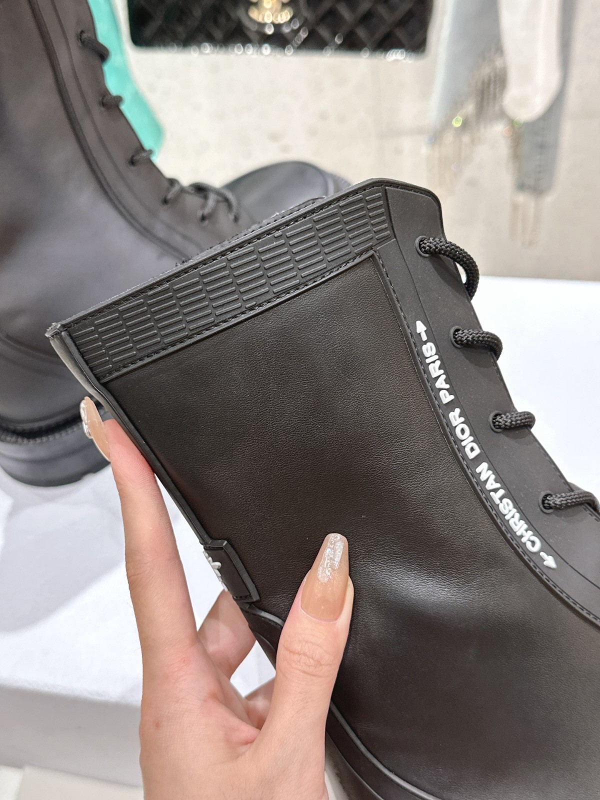 053 46123141 SIZE 35-41