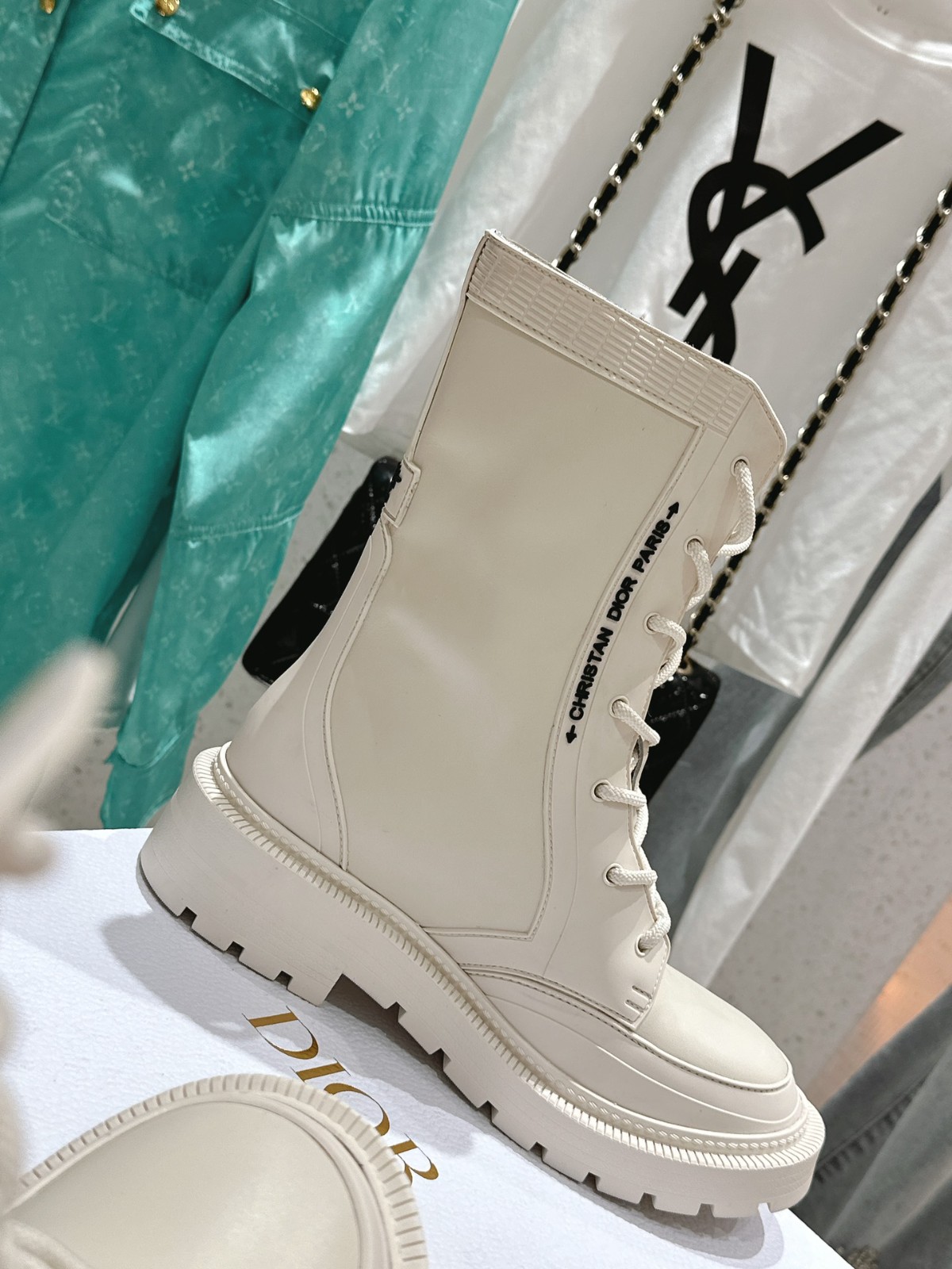 052 46123141 SIZE 35-41