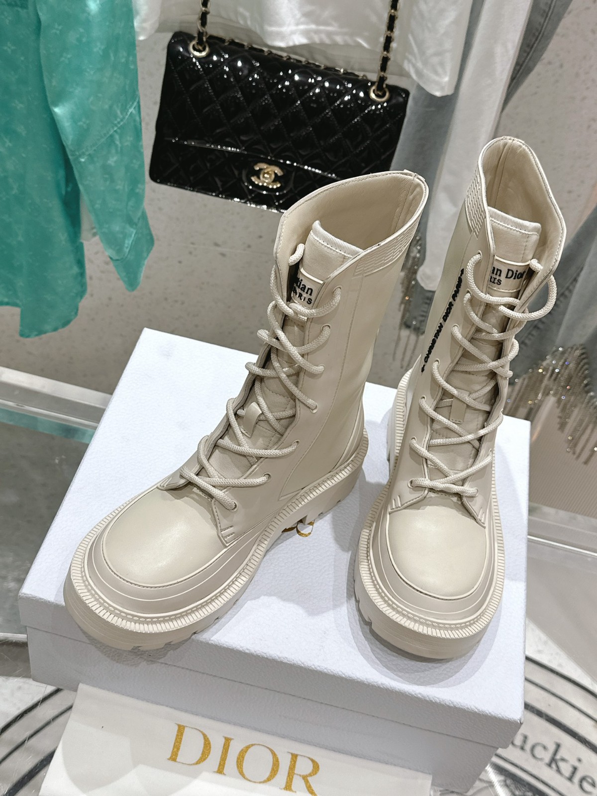 052 46123141 SIZE 35-41