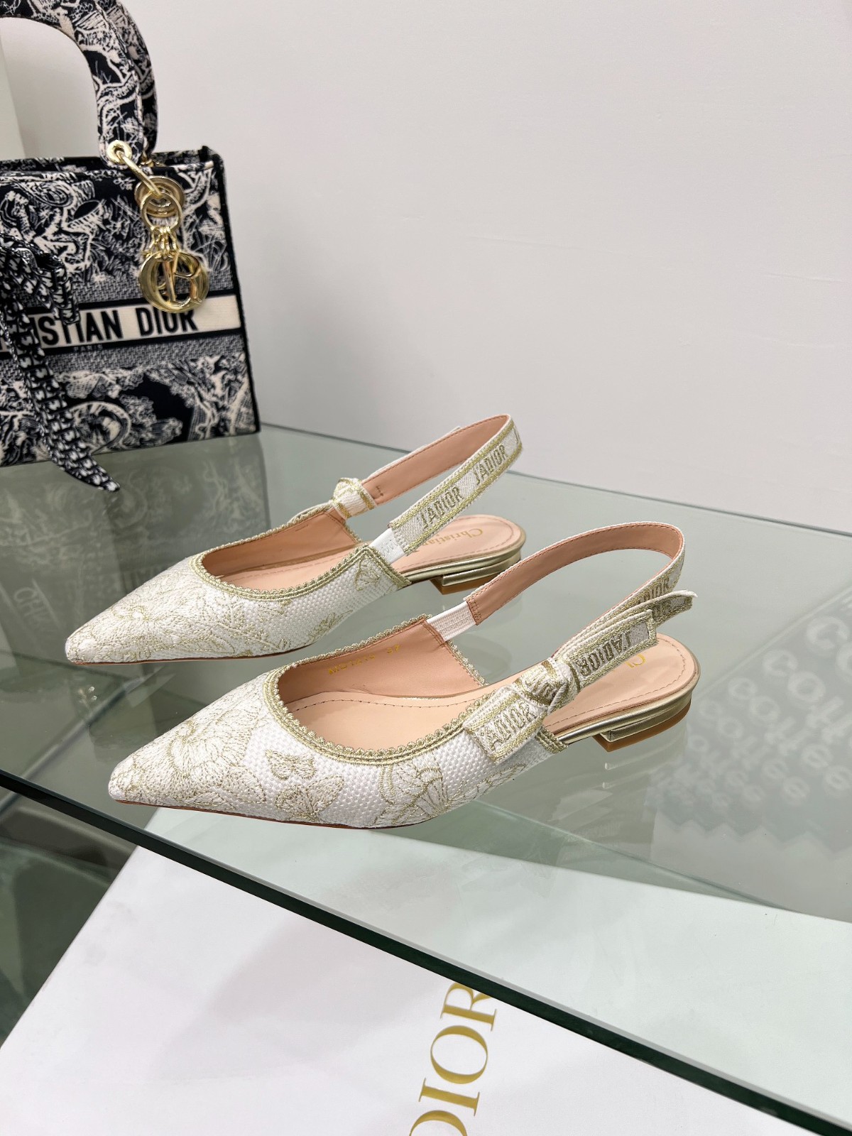 044 34123113 SIZE 33-44