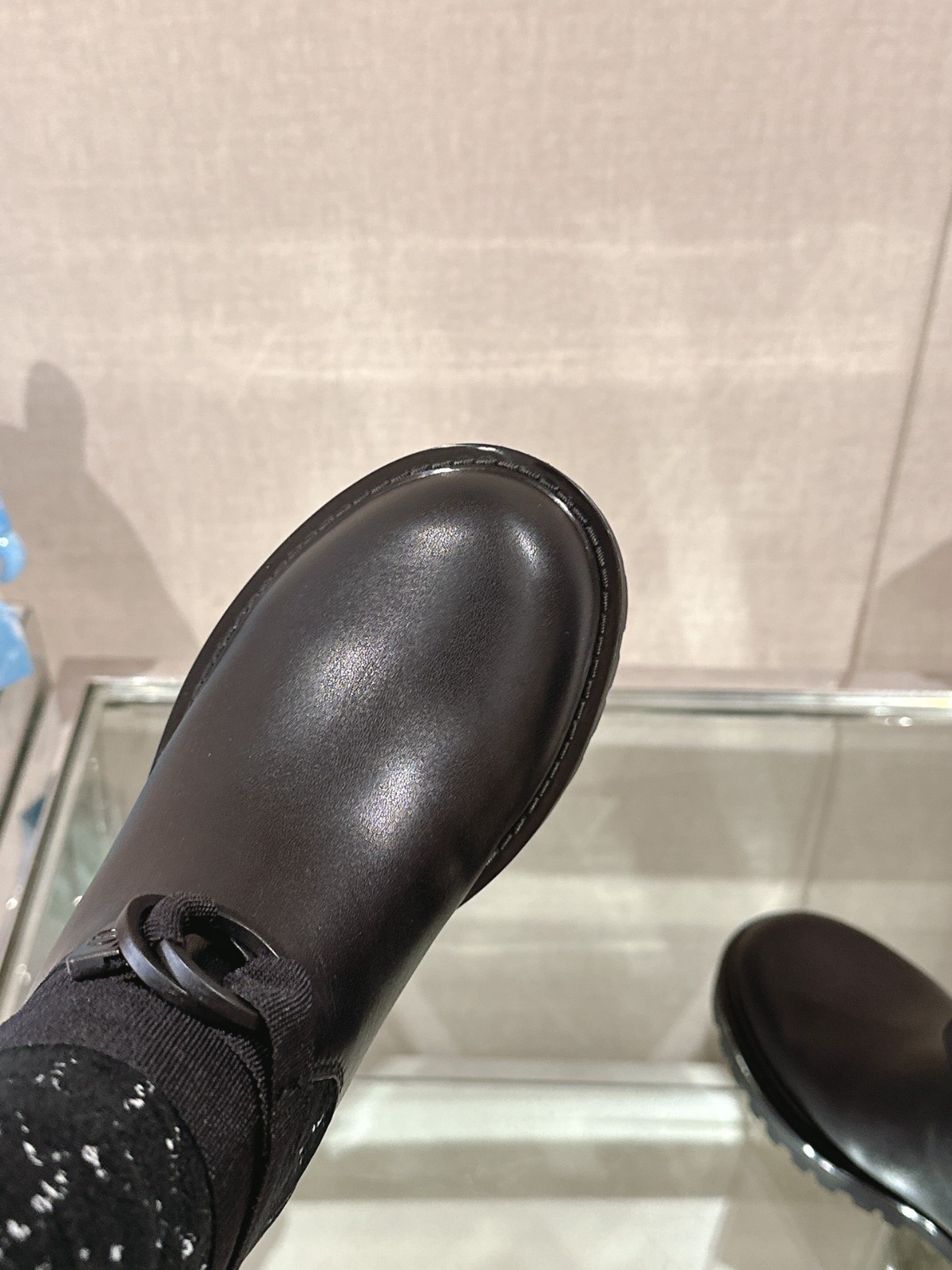 037 46123141 SIZE 35-41