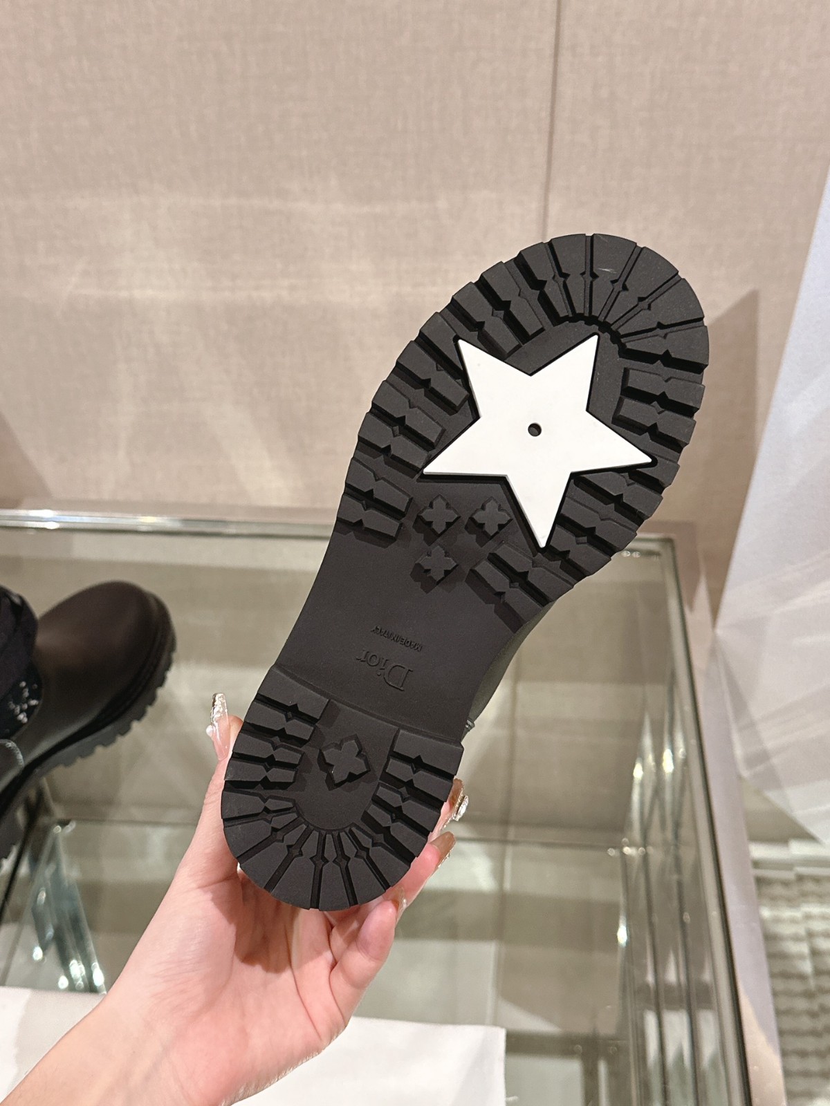 037 46123141 SIZE 35-41