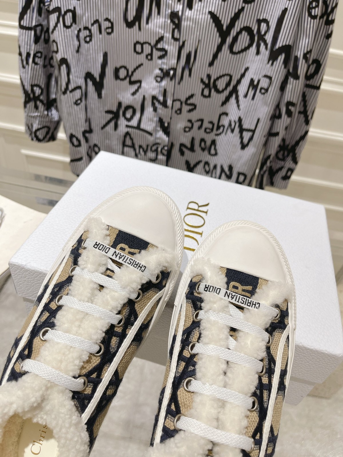 035 38123123 SIZE 35-40