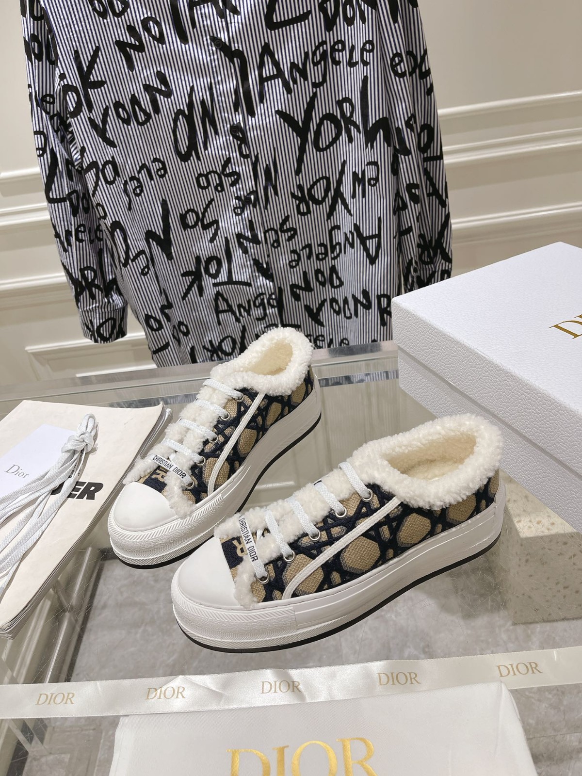 035 38123123 SIZE 35-40