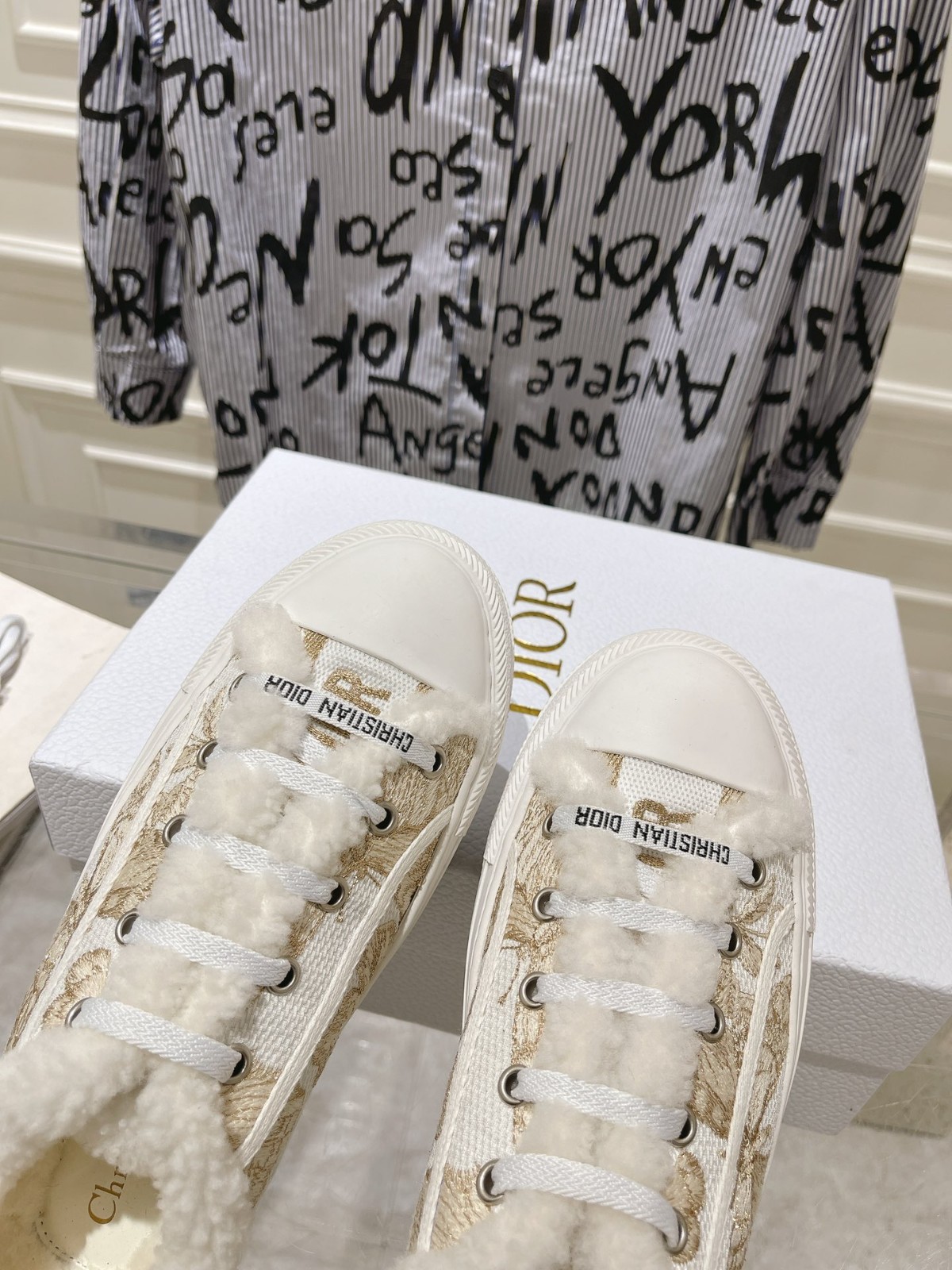 034 38123123 SIZE 35-40