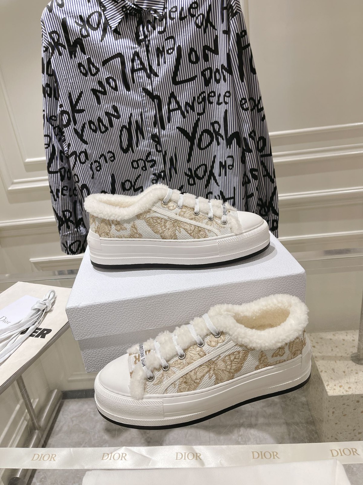 034 38123123 SIZE 35-40